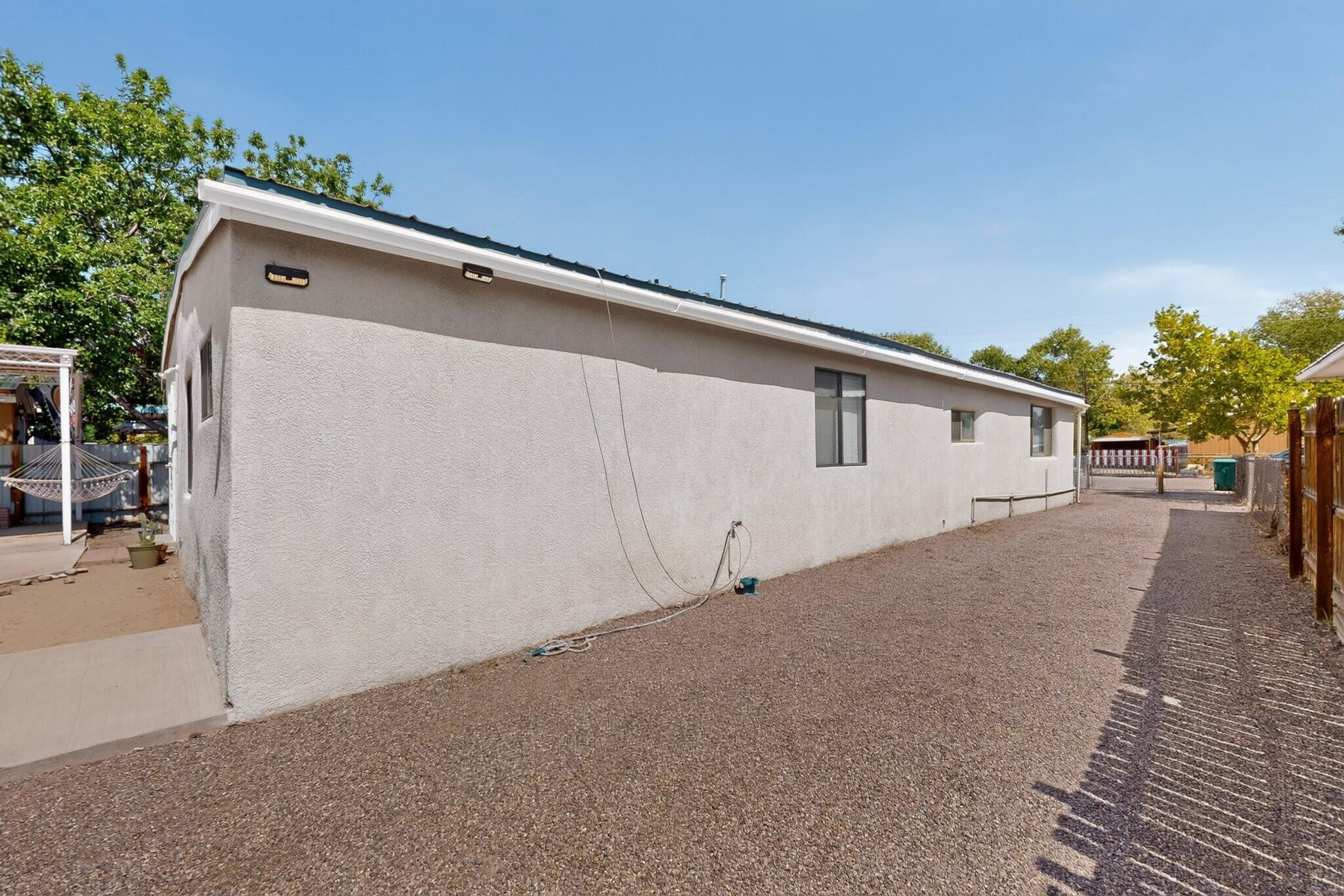 Photo 19 — 1646 Ferris Avenue SW