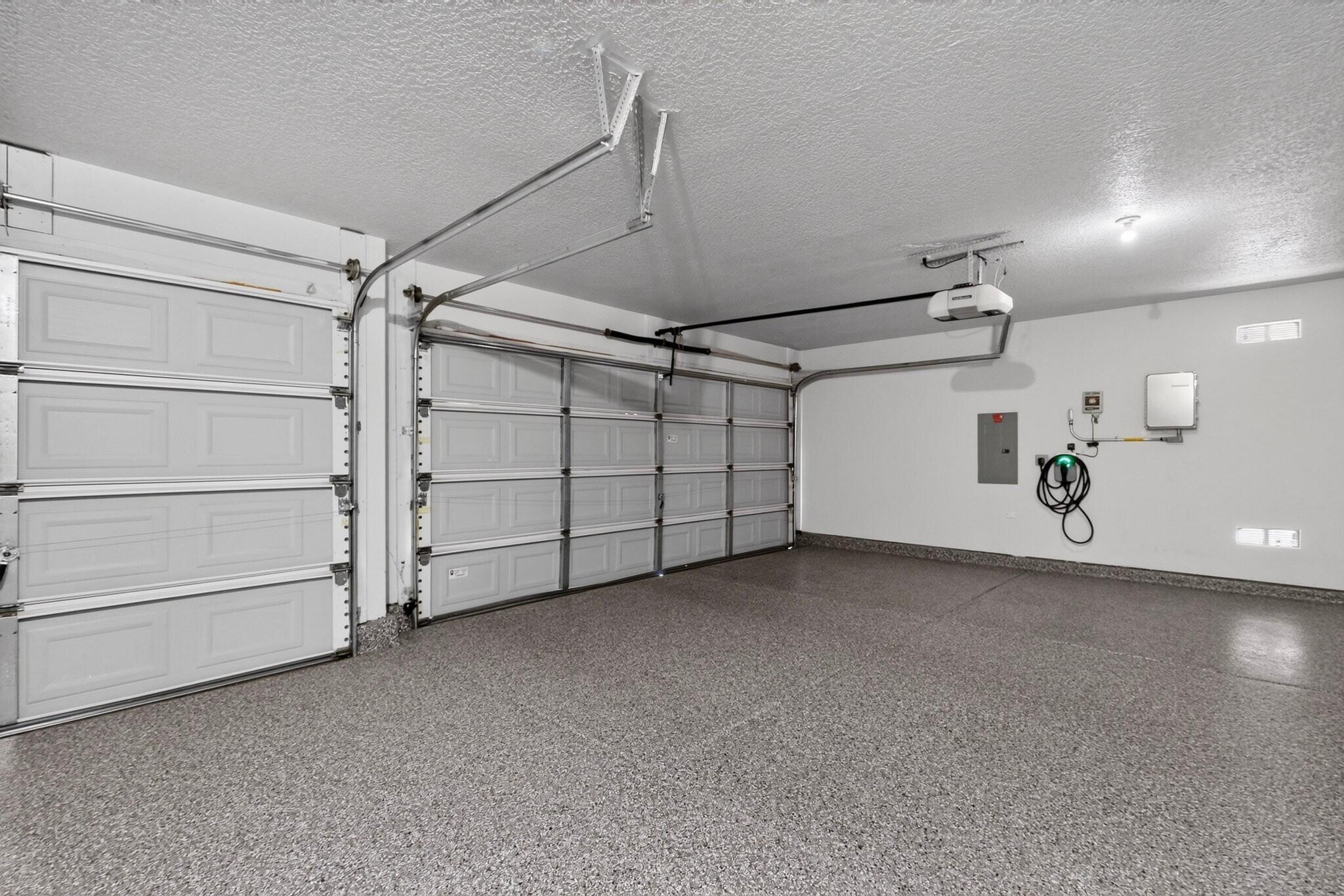 Photo 9 — 8039 Sand Springs Road NW