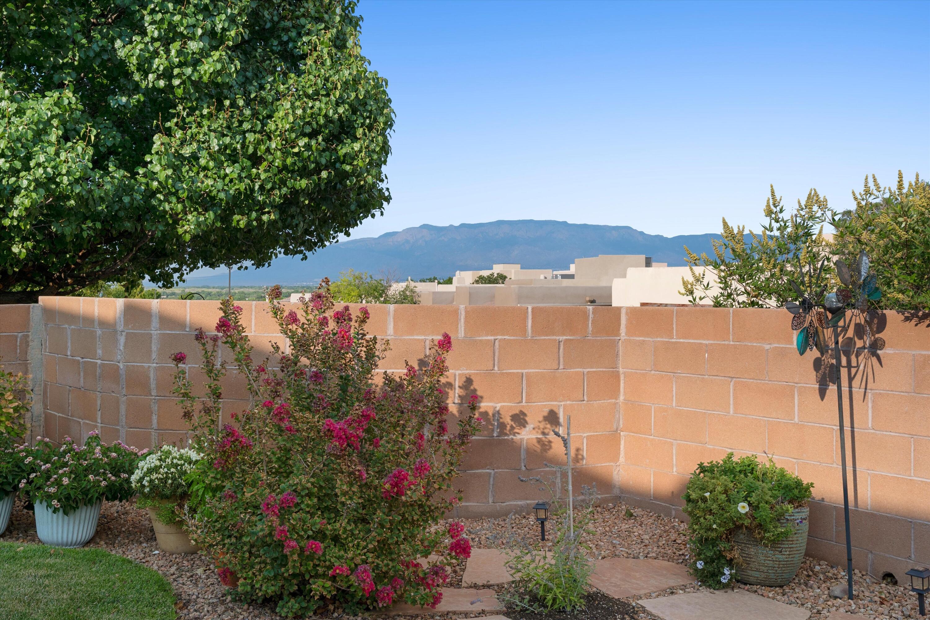 Photo 11 — 4705 Mi Cordelia Drive NW