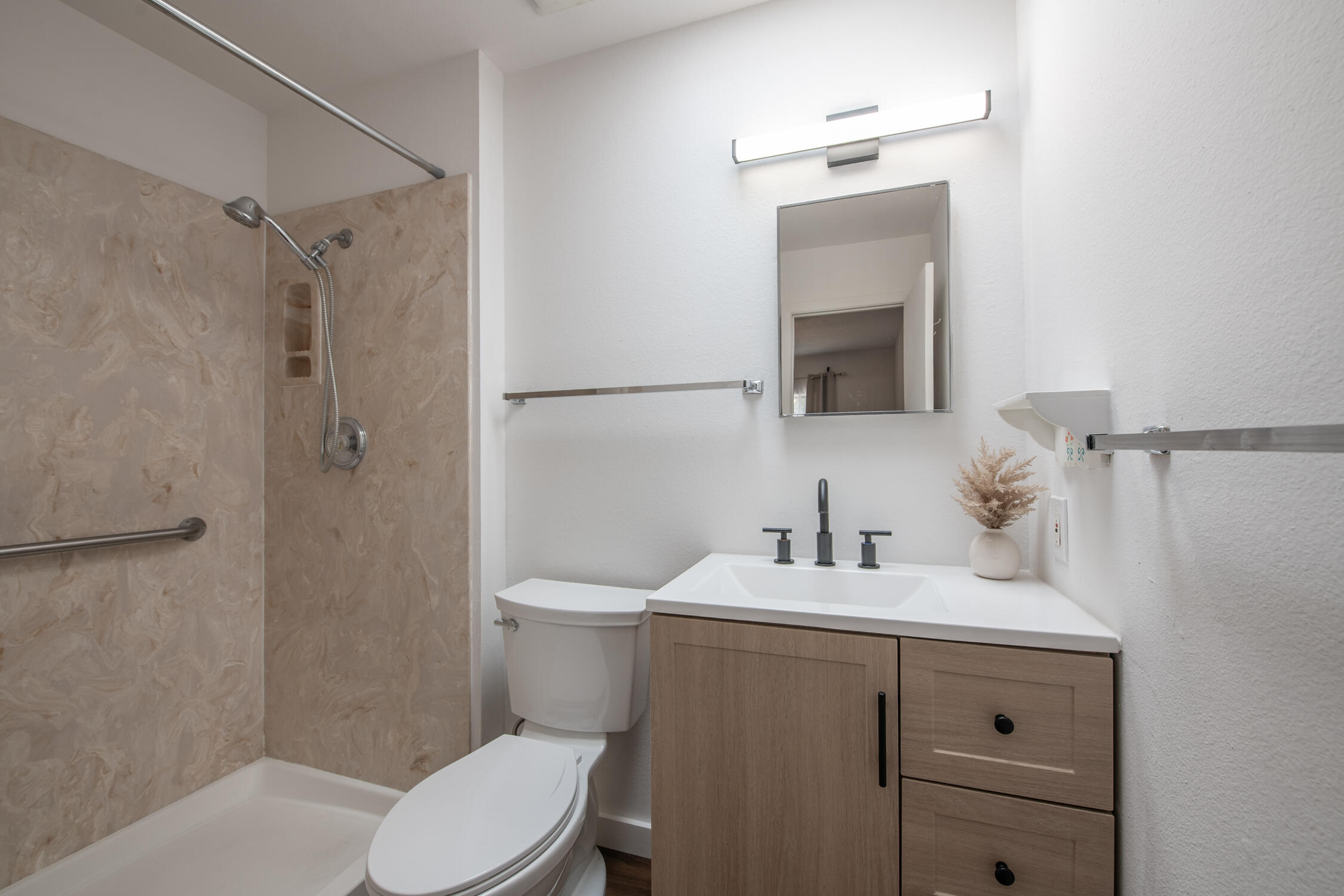 Photo 18 — 6035 Staubach Avenue NW