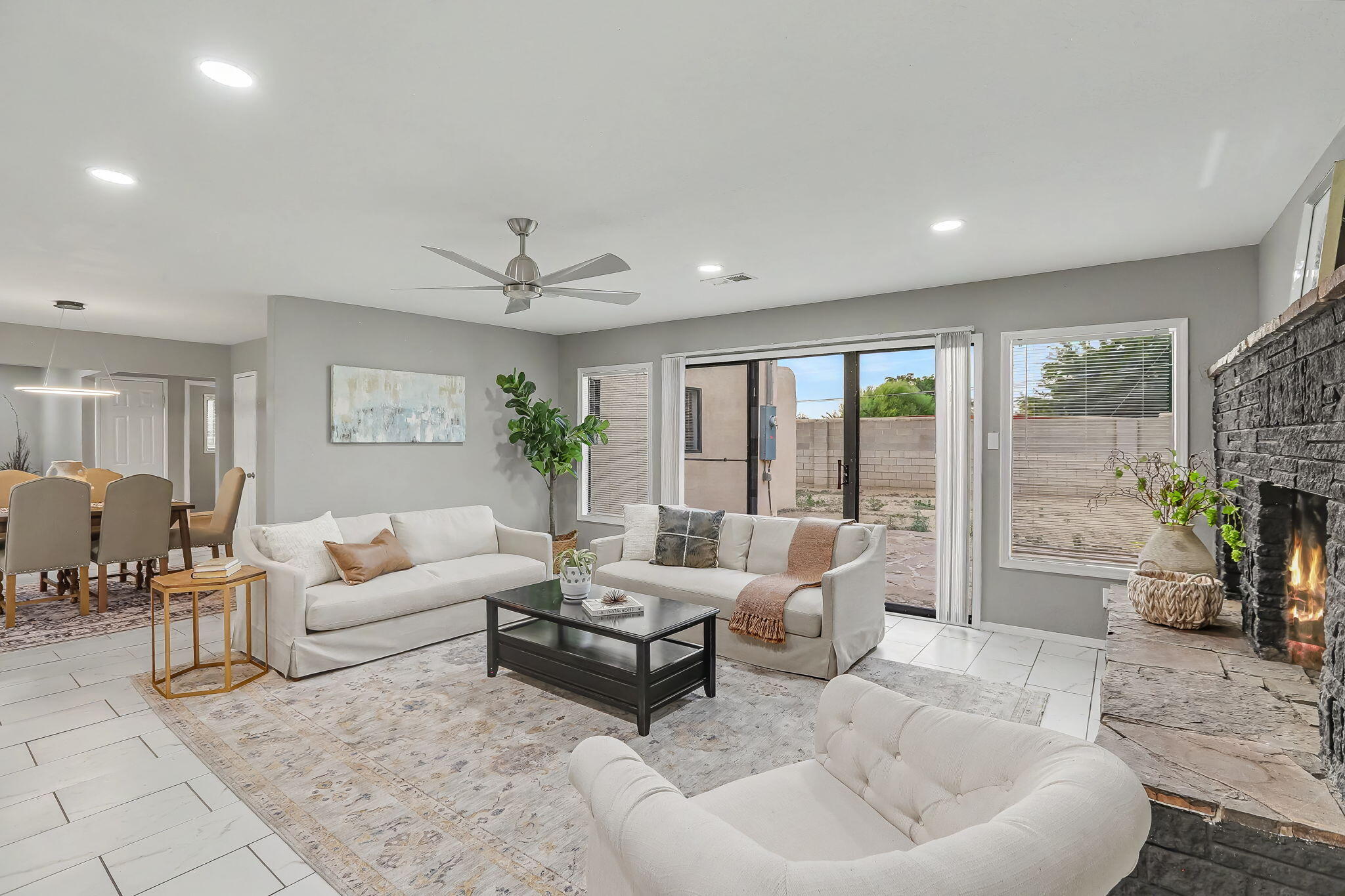 Photo 17 — 7705 Hannett Avenue NE