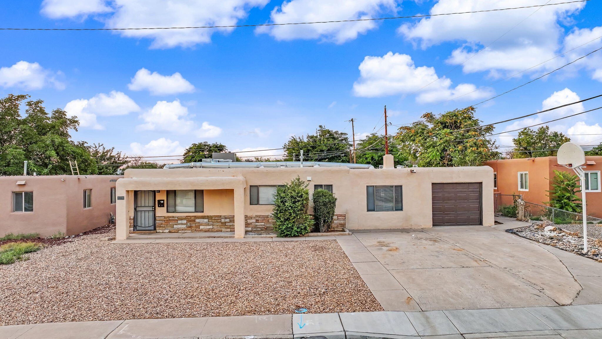 Photo 3 — 7705 Hannett Avenue NE