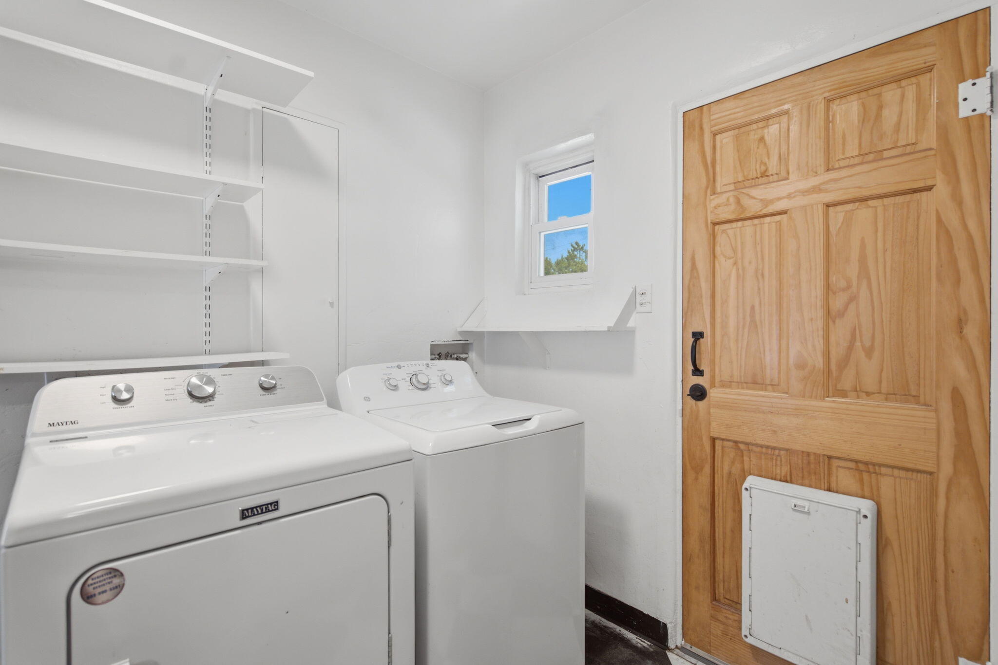Photo 16 — 414 Carlisle Boulevard SE