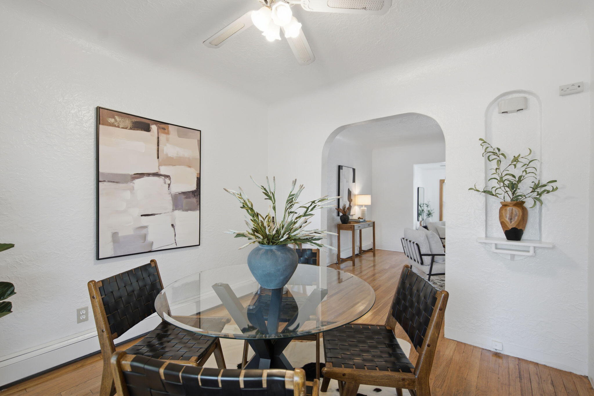 Photo 20 — 414 Carlisle Boulevard SE