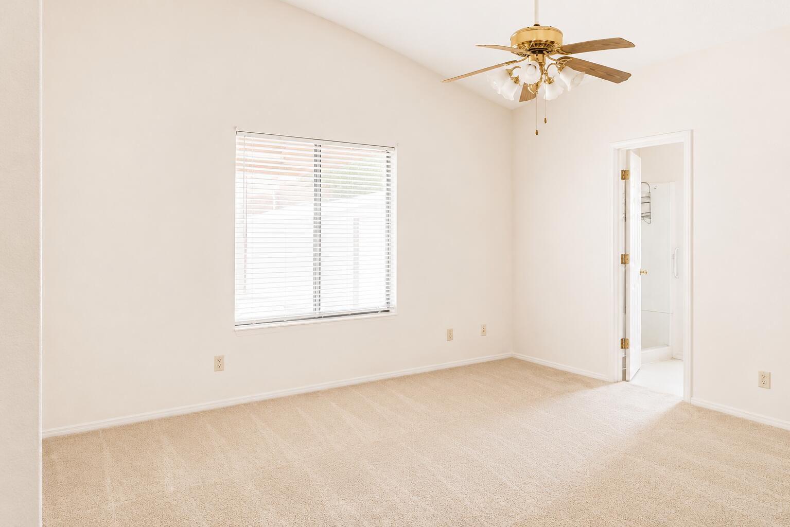 Photo 13 — 7728 San Augustine Street NW