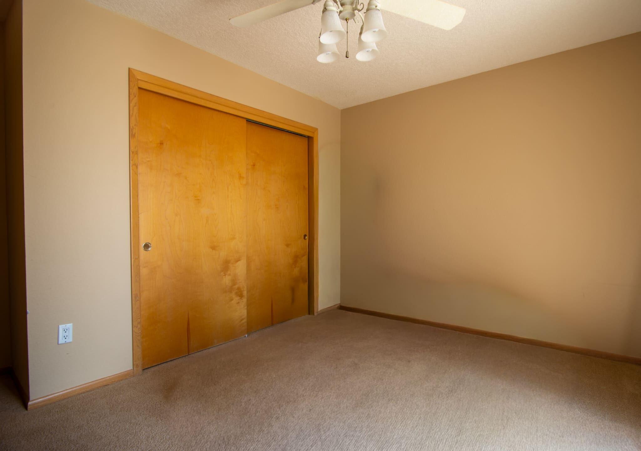 Photo 5 — 12605 Colony Place NE