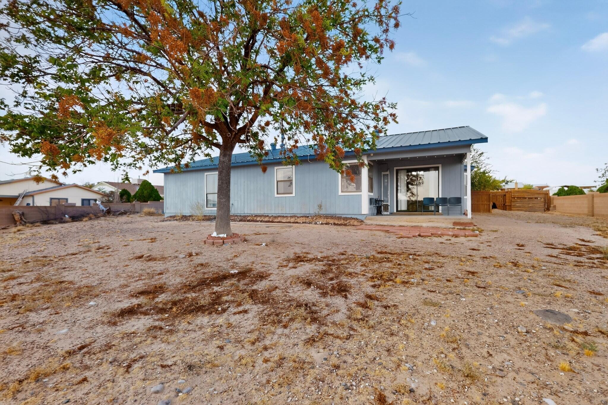 Photo 7 — 4610 Sapphire Drive NE