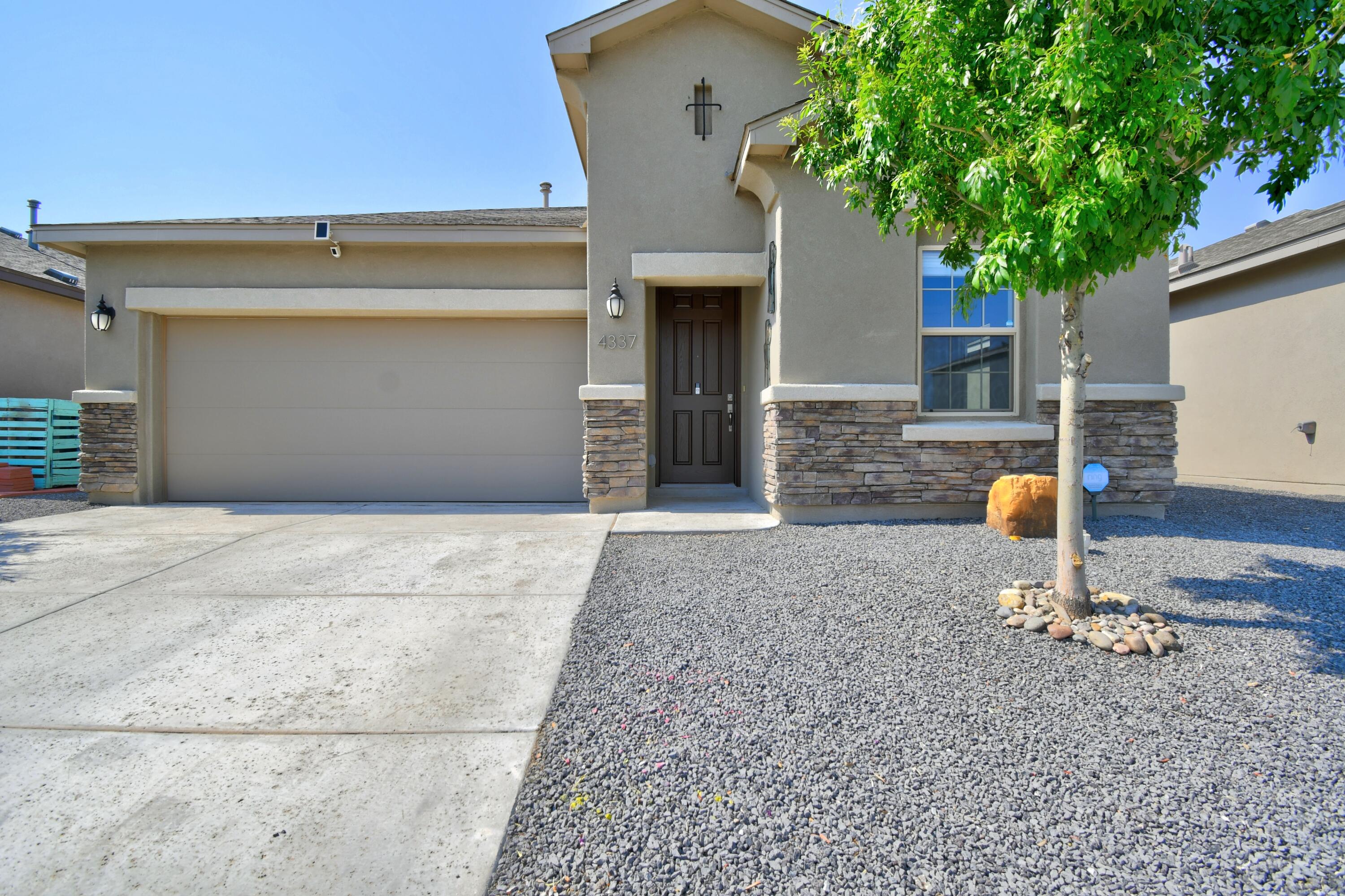 4337 Golden Eagle Court NE