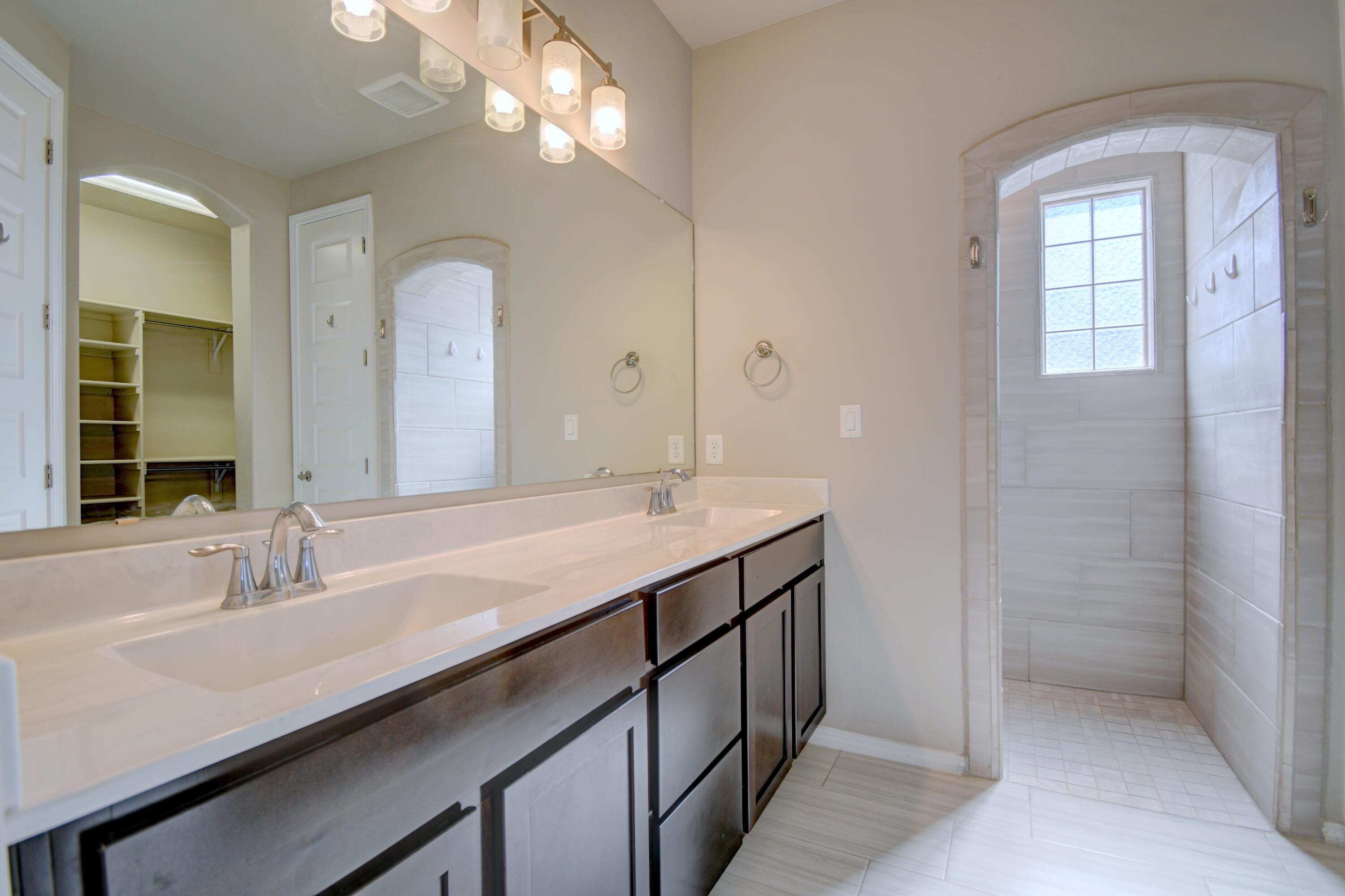 Photo 13 — 4337 Golden Eagle Court NE