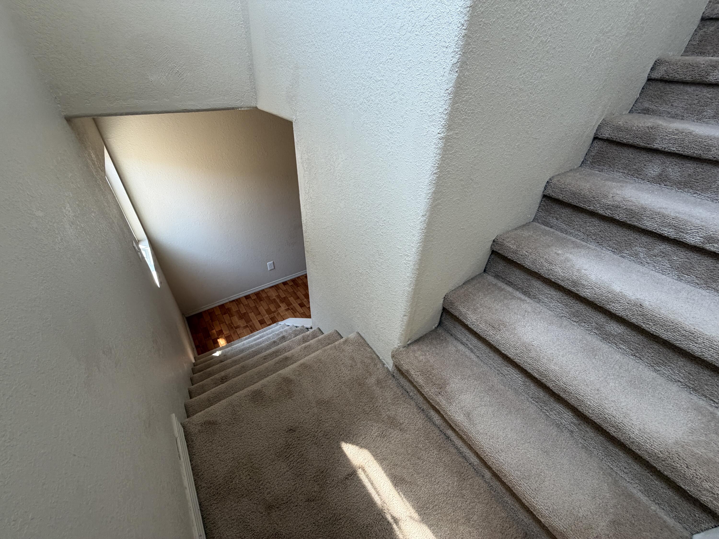Photo 3 — 1320 Amole Drive SW