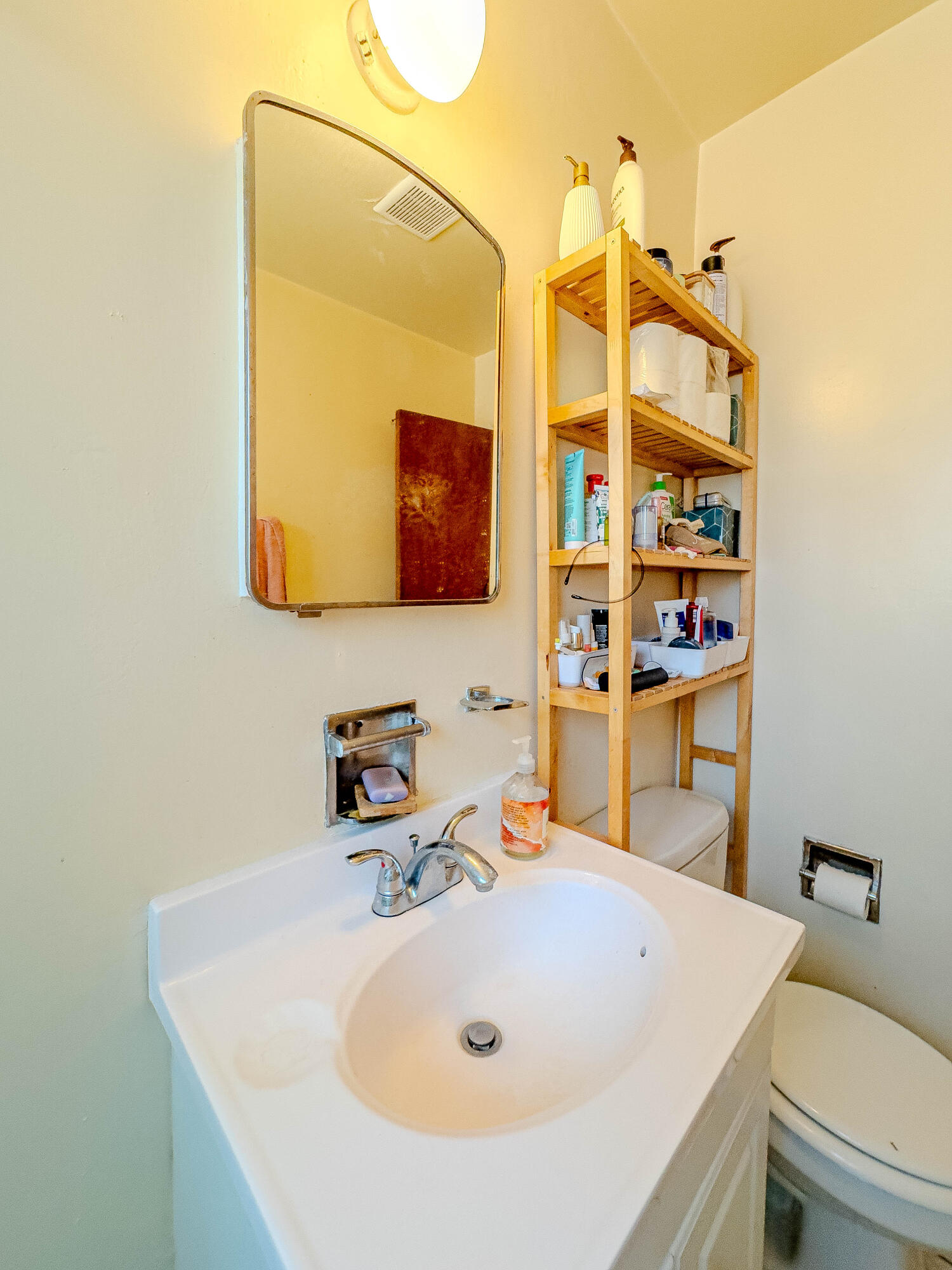 Photo 17 — 515 Graceland Drive SE