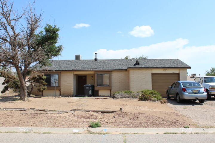 540 Vancouver Road SE, Rio Rancho, NM 87124