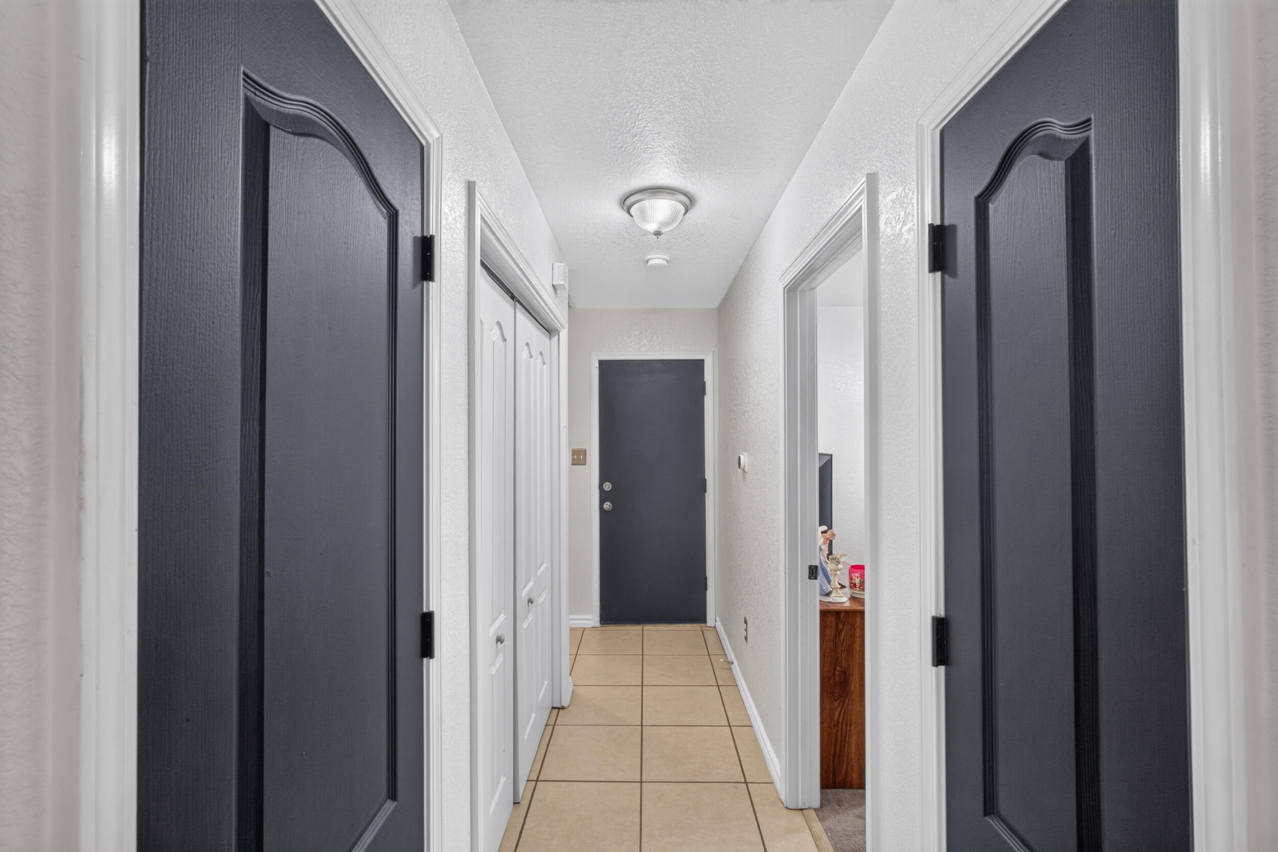Photo 10 — 9009 Lower Meadow Trail SW