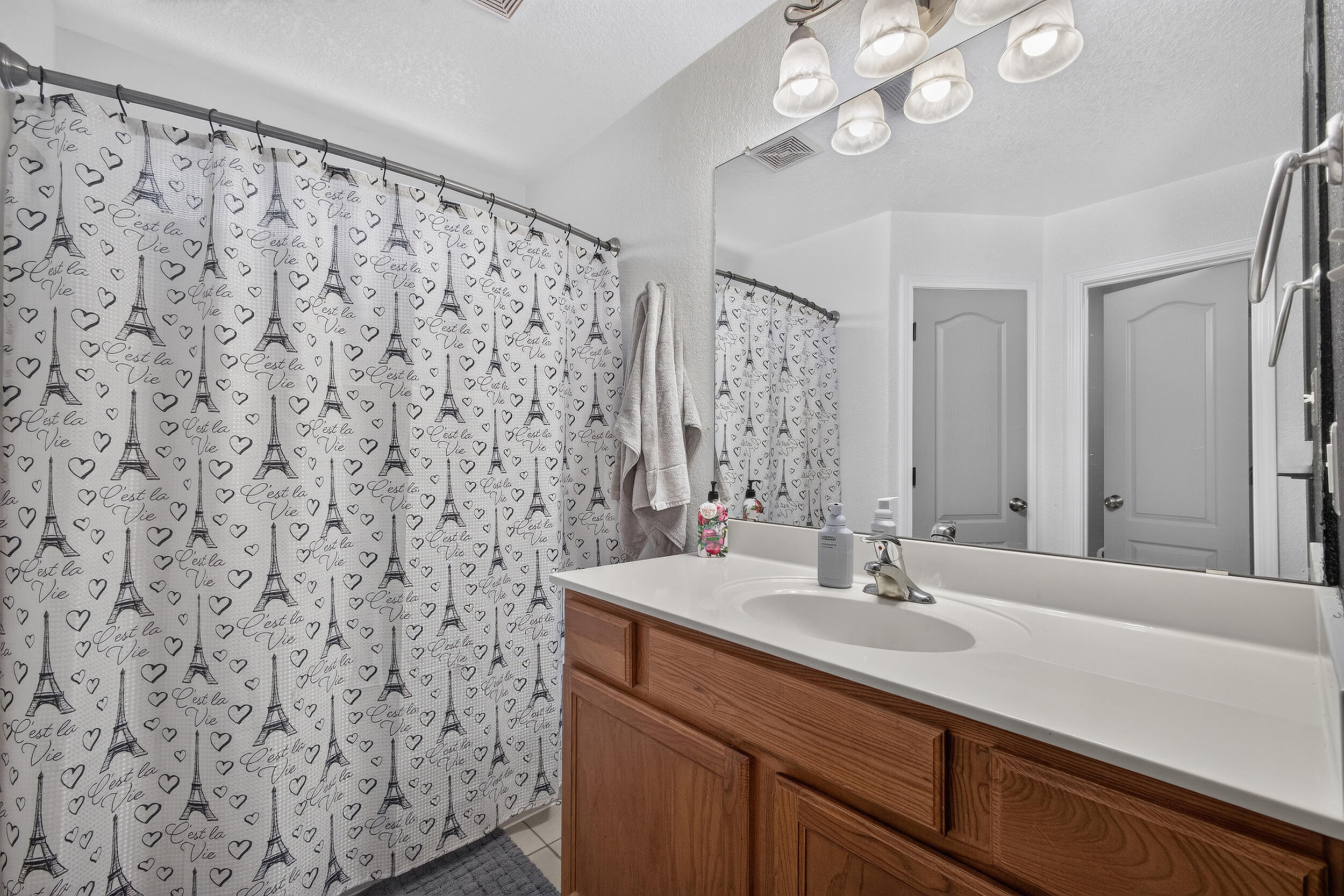 Photo 15 — 9009 Lower Meadow Trail SW