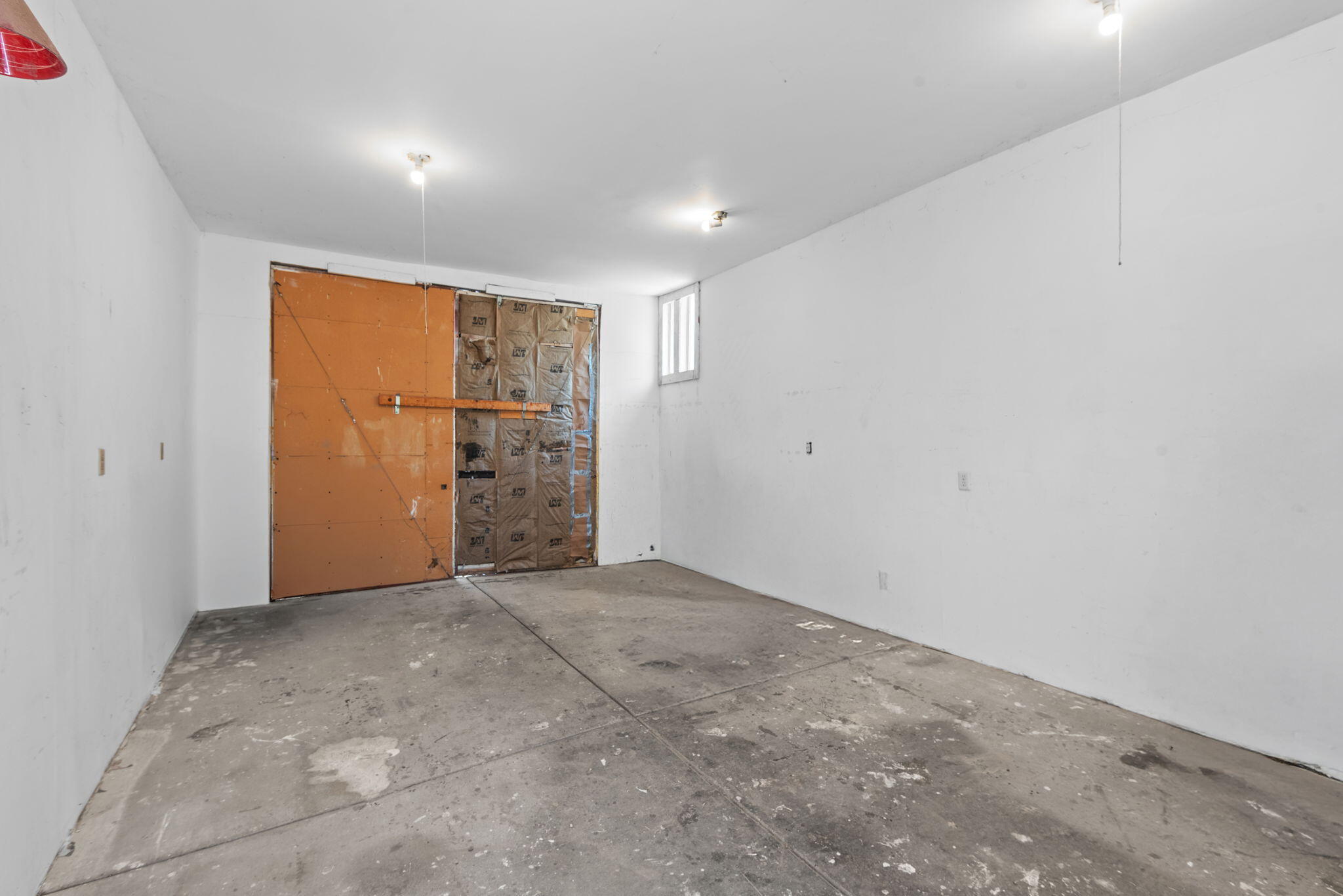Photo 10 — 500 Cromwell Avenue SW