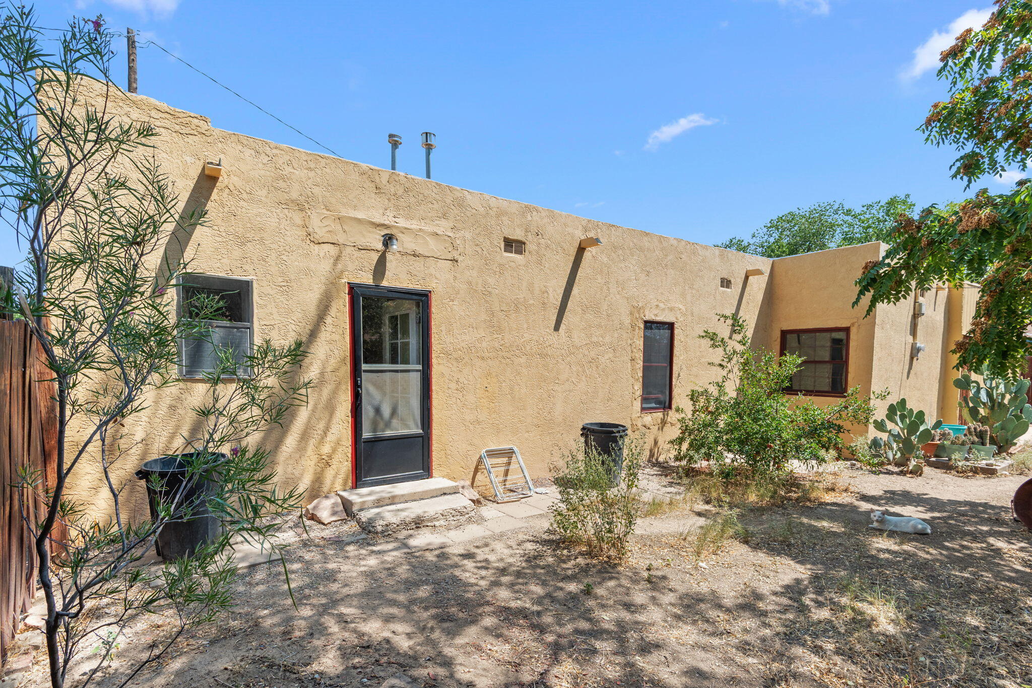 Photo 9 — 500 Cromwell Avenue SW
