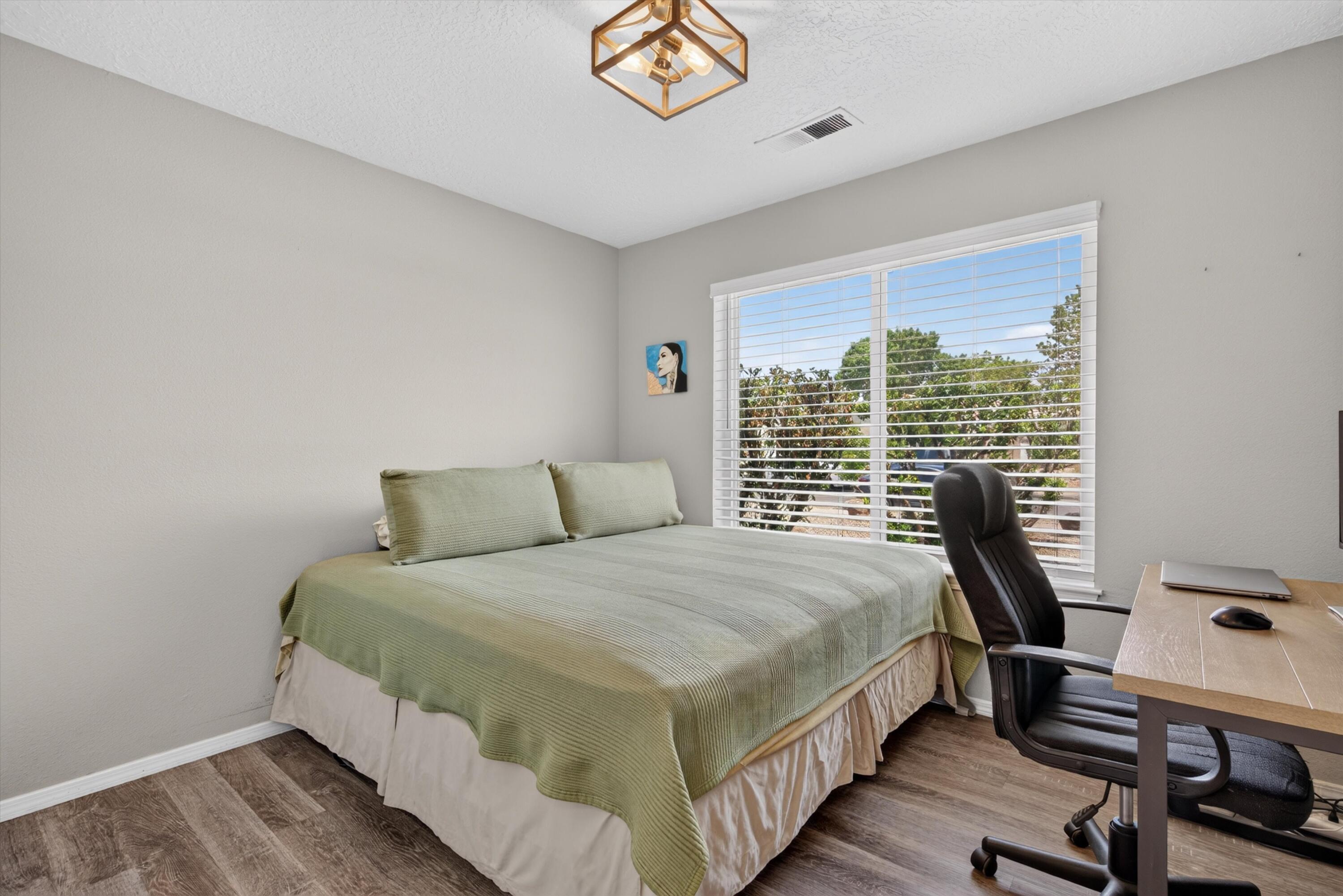 Photo 14 — 6608 Honeylocust Avenue NW