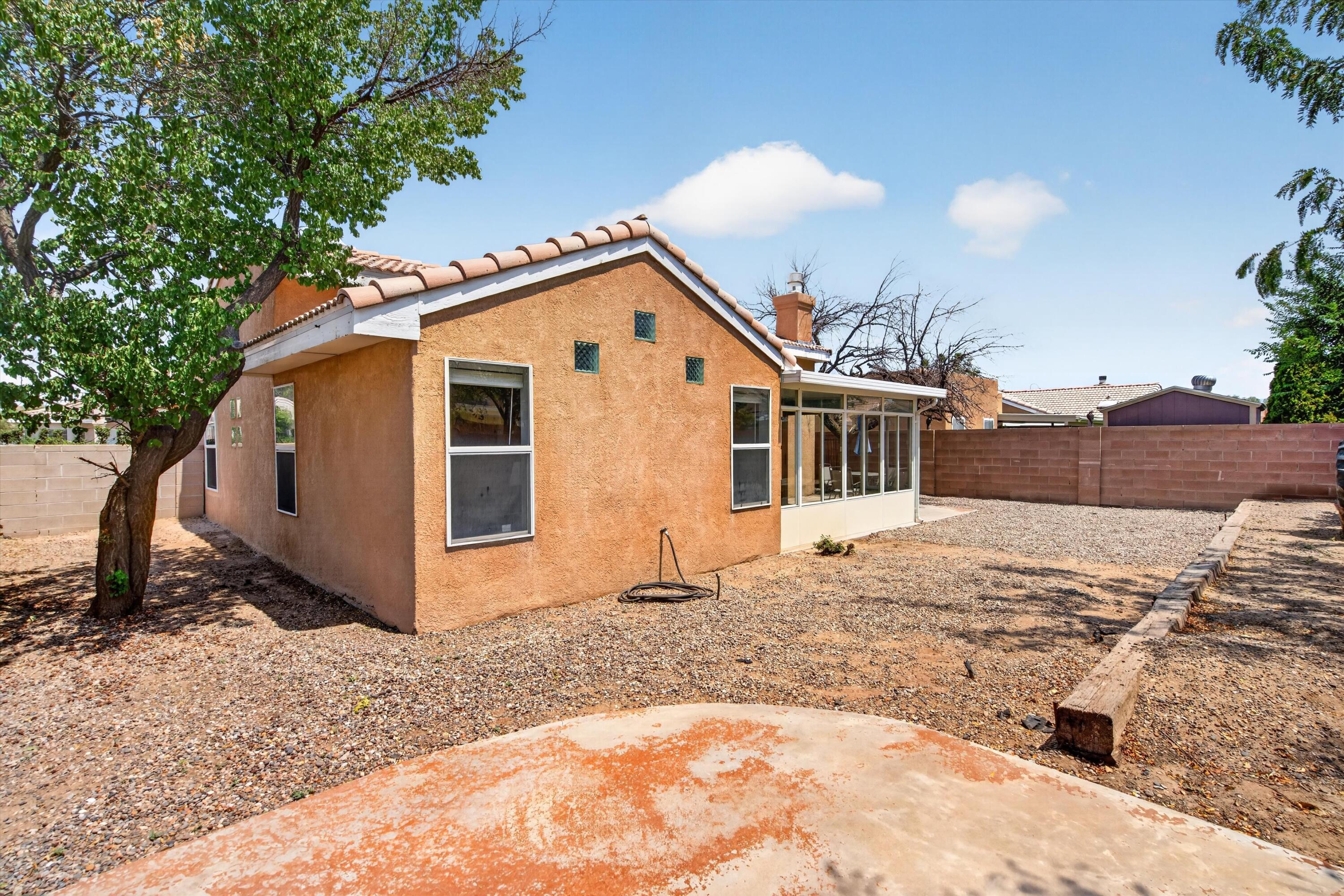 Photo 7 — 6608 Honeylocust Avenue NW