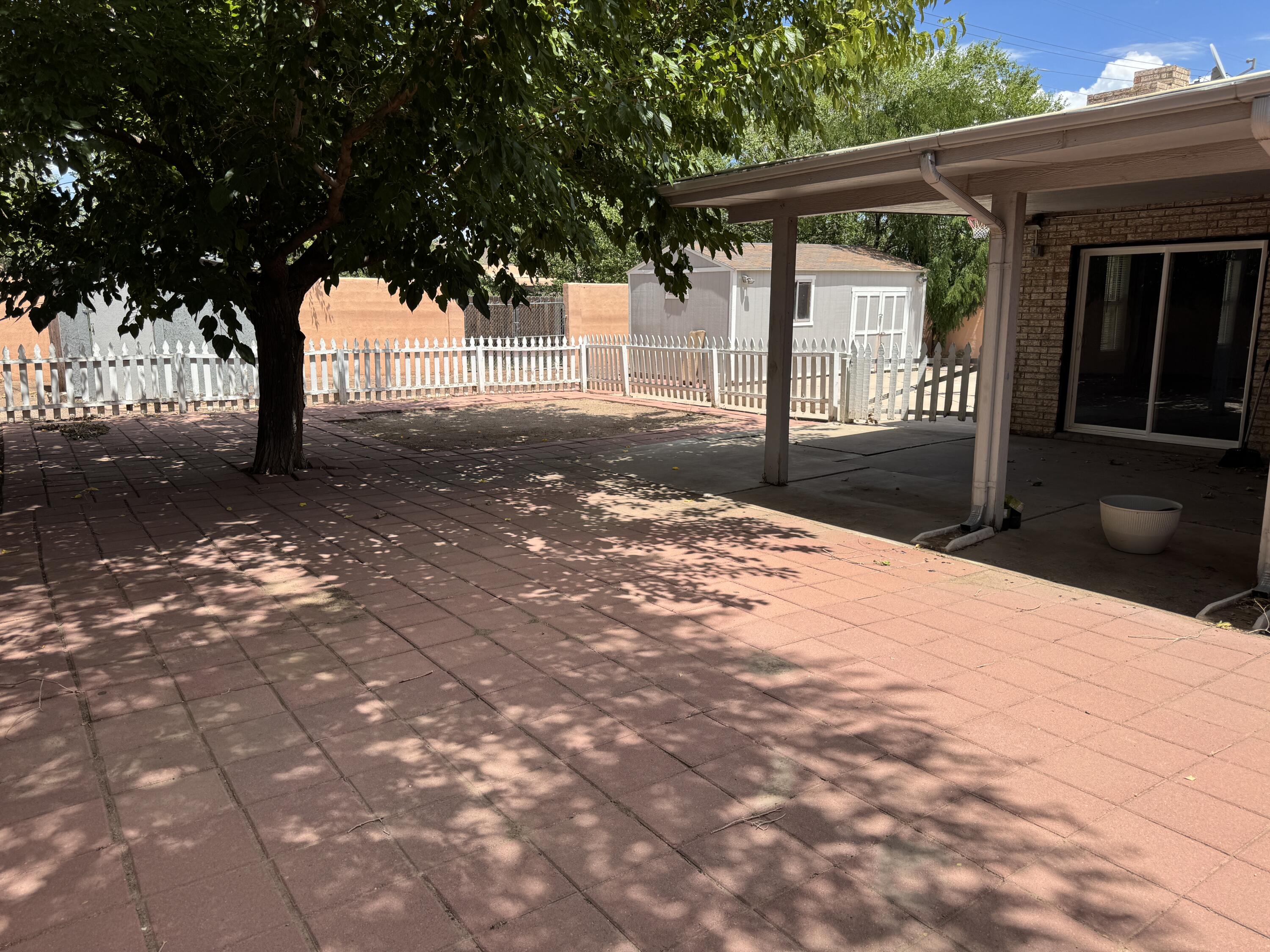 Photo 4 — 2551 Aspen Avenue NW B