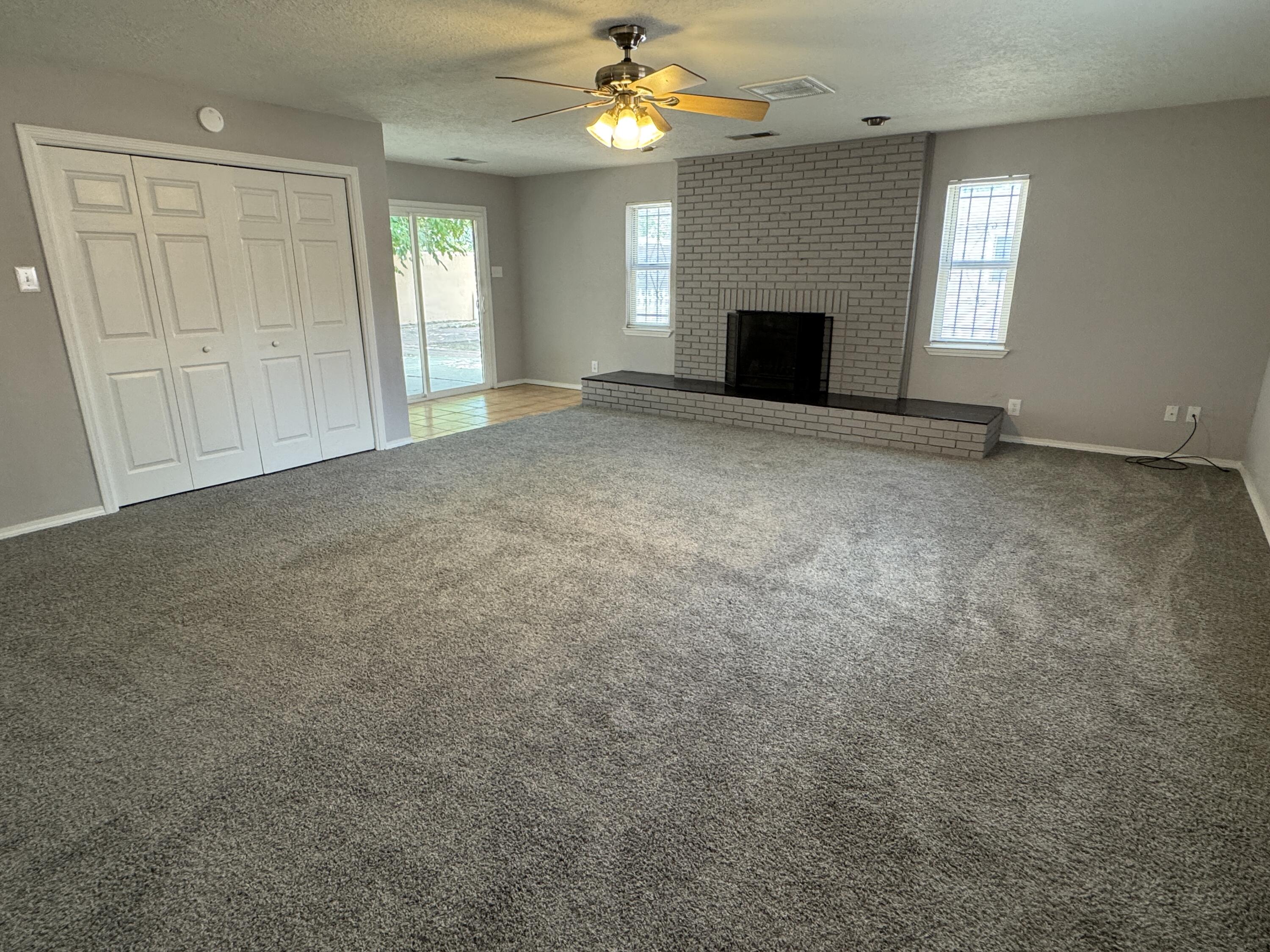 Photo 18 — 2551 Aspen Avenue NW B