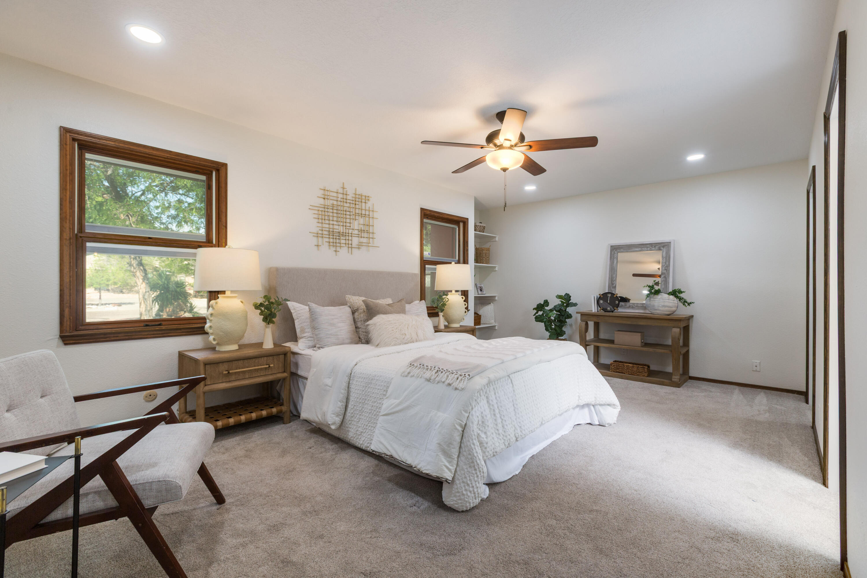 Photo 18 — 5617 Cometa Court NE