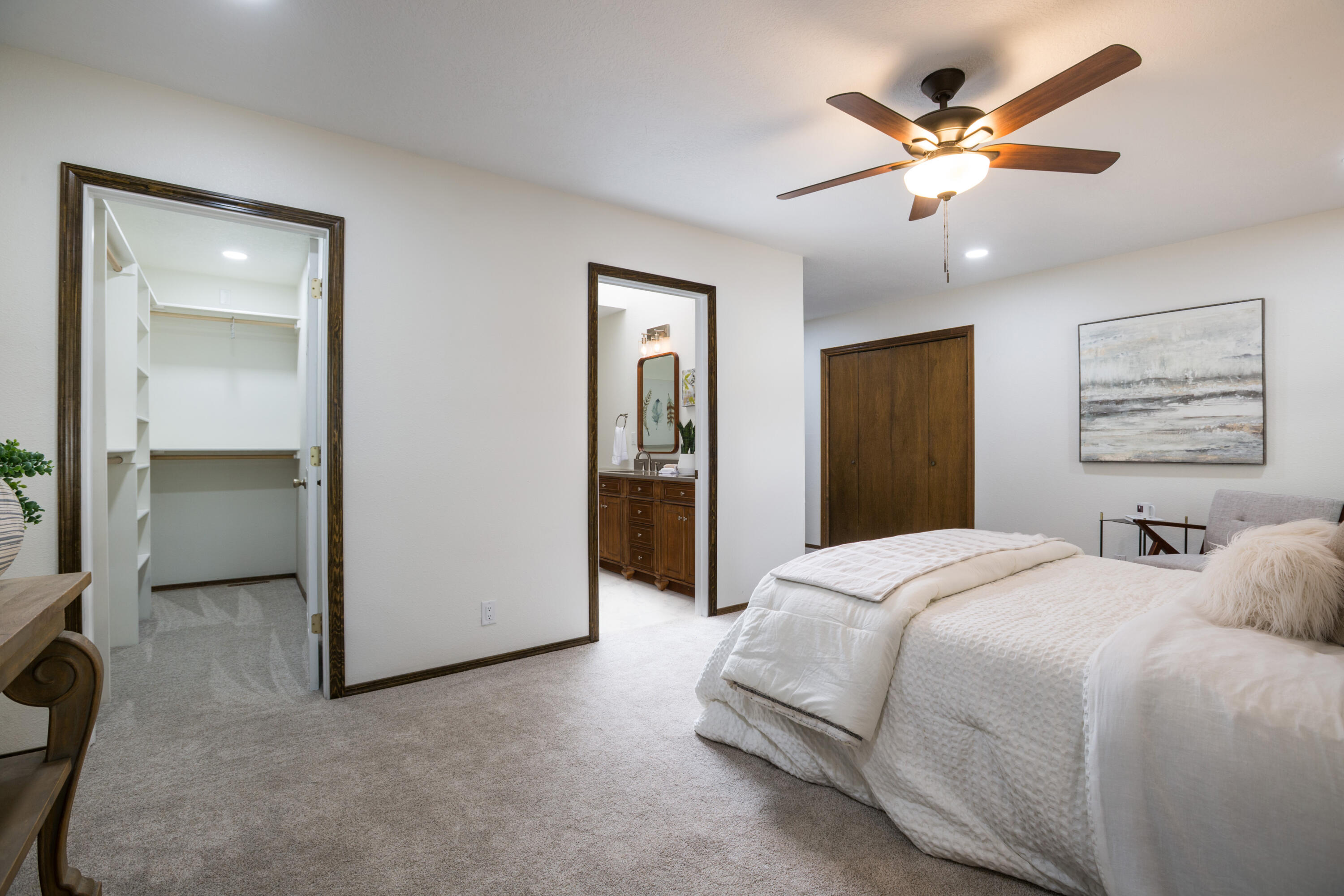 Photo 16 — 5617 Cometa Court NE