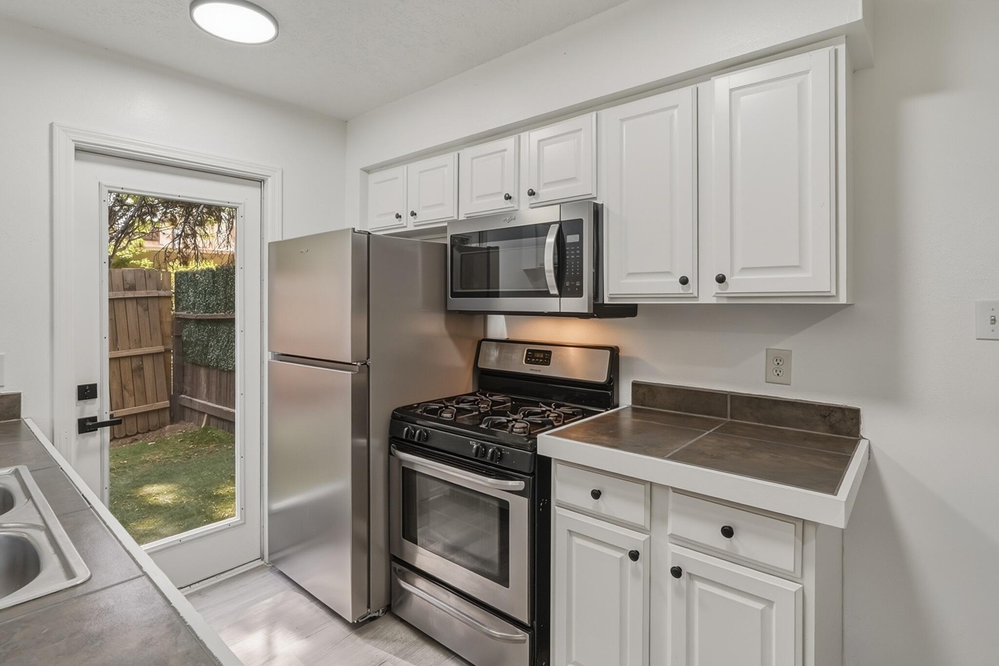 Photo 18 — 8437 Heights Road NE #8A