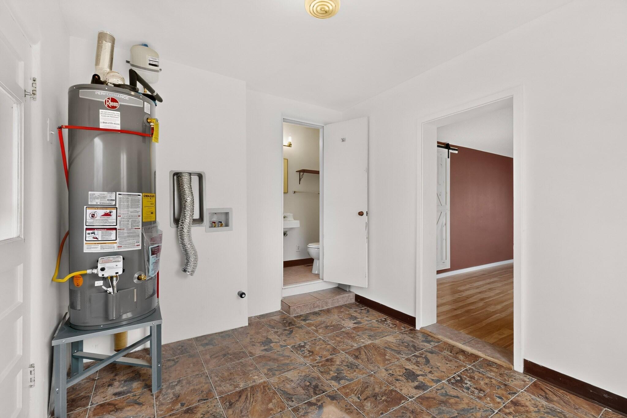 Photo 13 — 5417 Granite Avenue NE