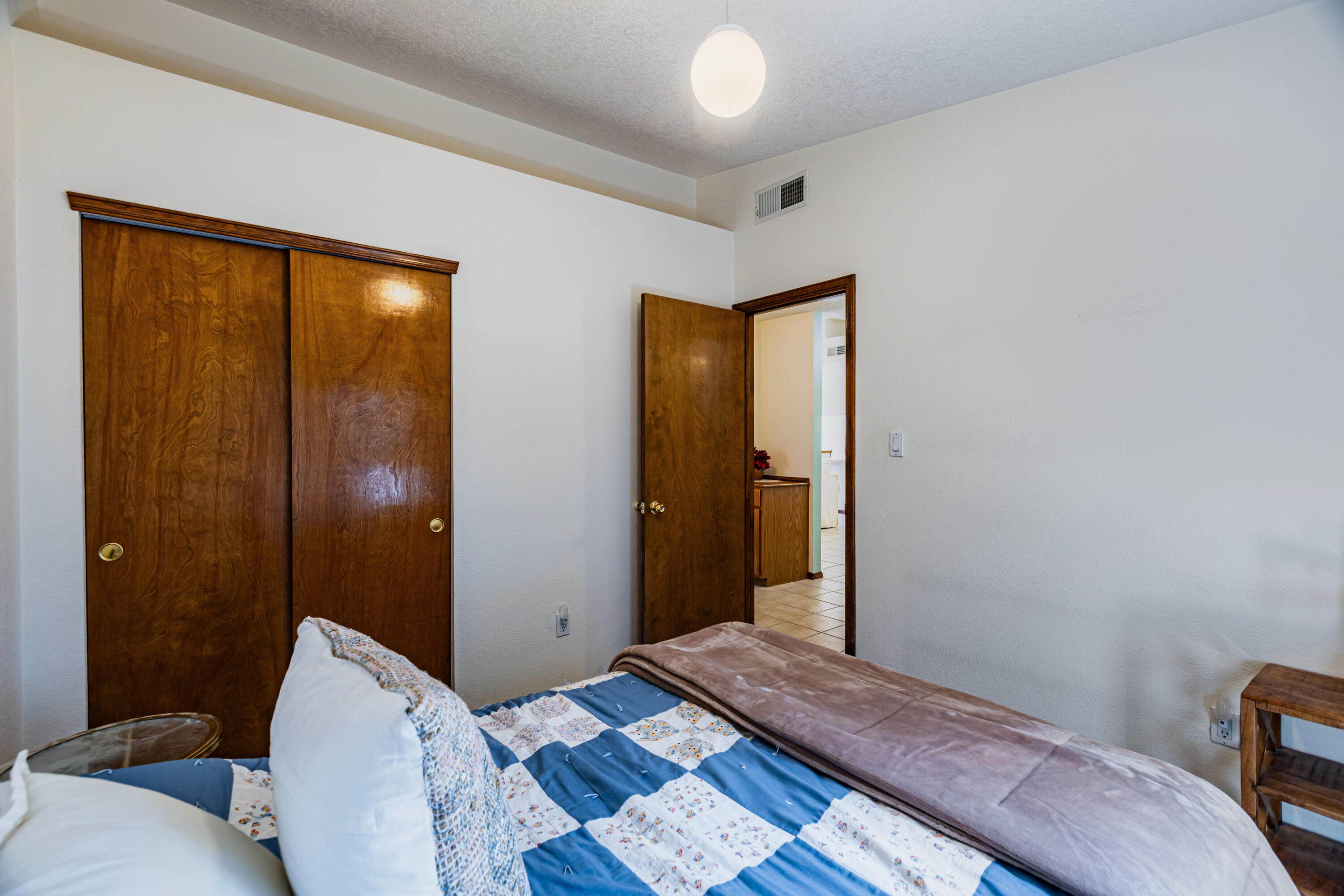 Photo 5 — 4717 Snapdragon Road NW