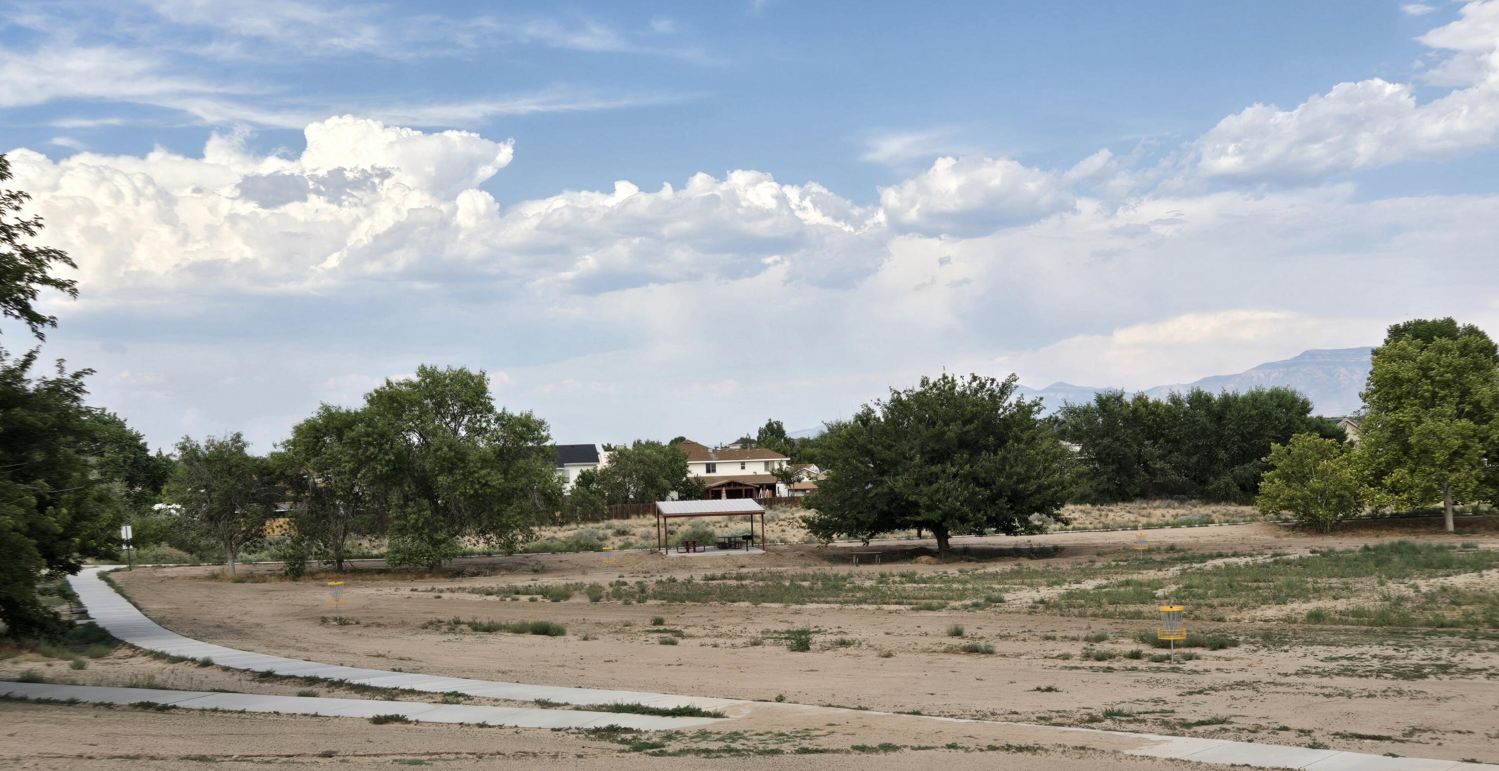 Photo 7 — 21 Juniper Avenue