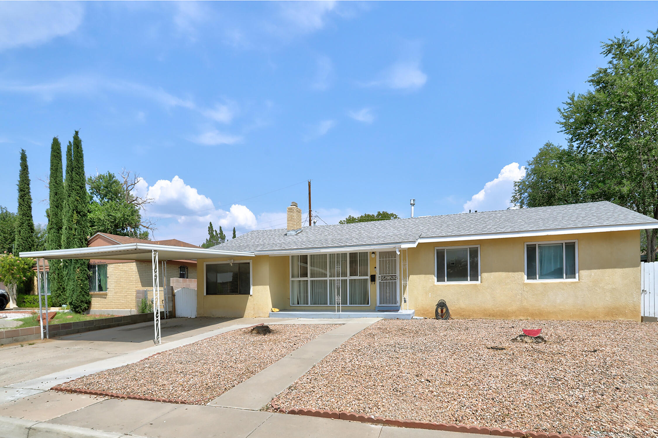2812 Cardenas Drive NE, Albuquerque, NM 87110