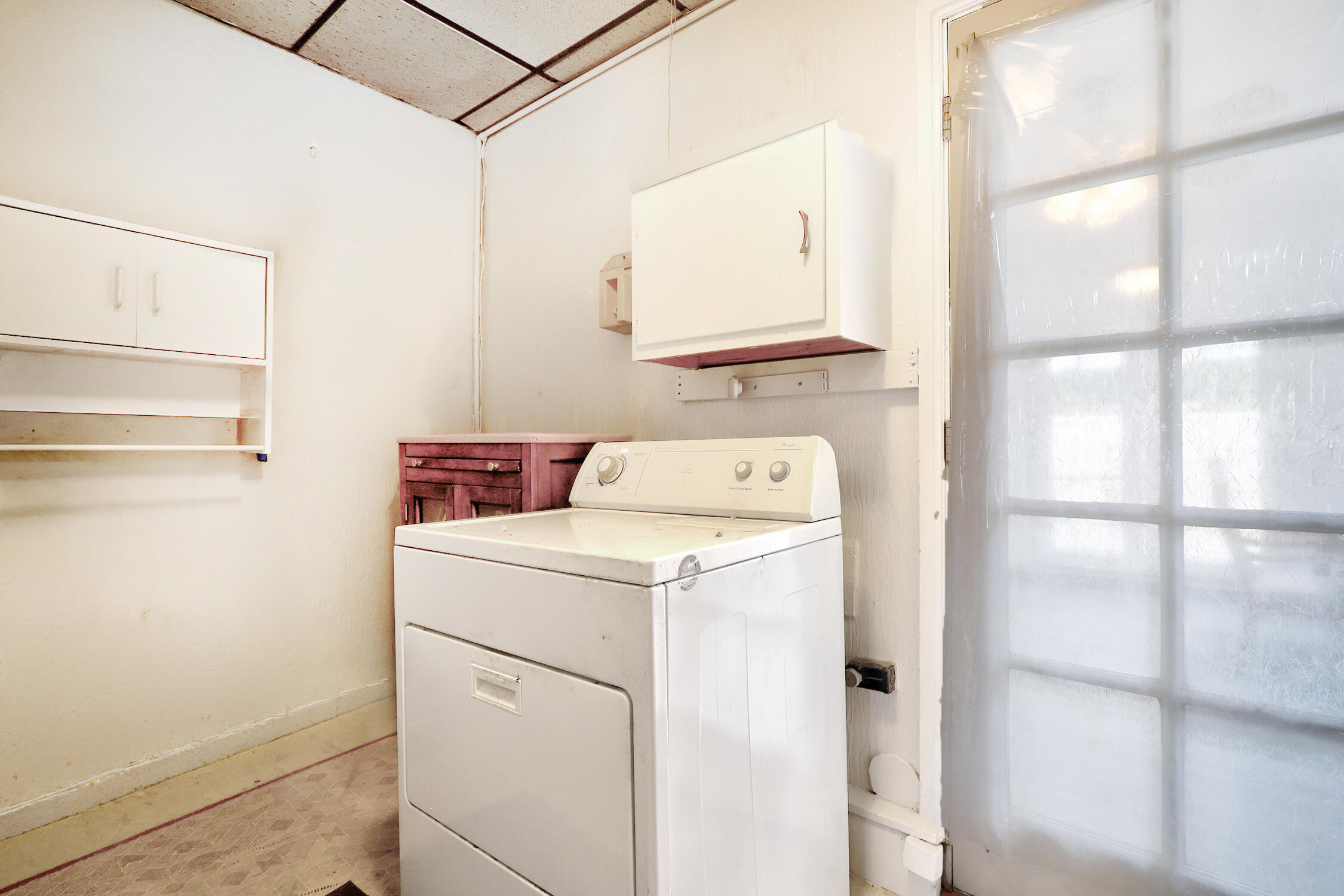 Photo 4 — 2812 Cardenas Drive NE