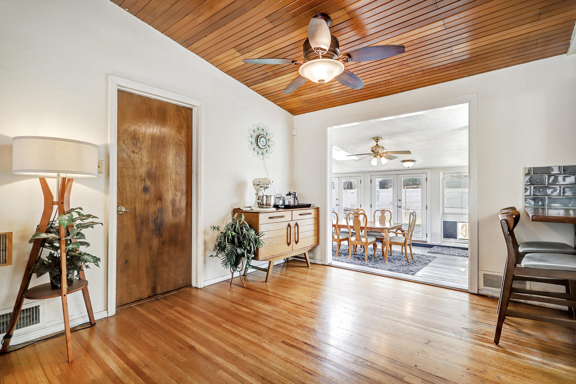 Photo 18 — 2812 Cardenas Drive NE