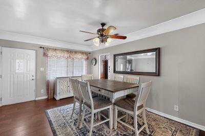 Photo 14 — 2401 Broadway Boulevard NE