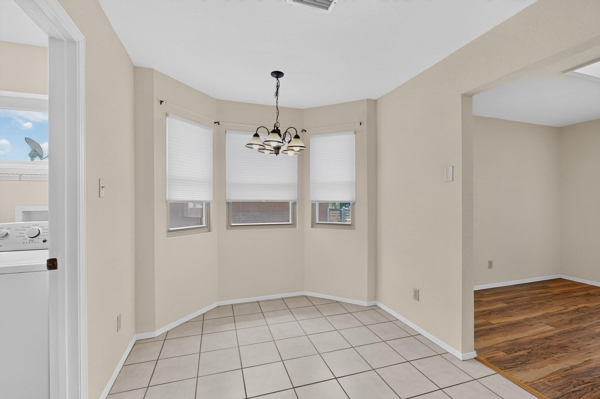 Photo 19 — 6058 Cottontail Road NE