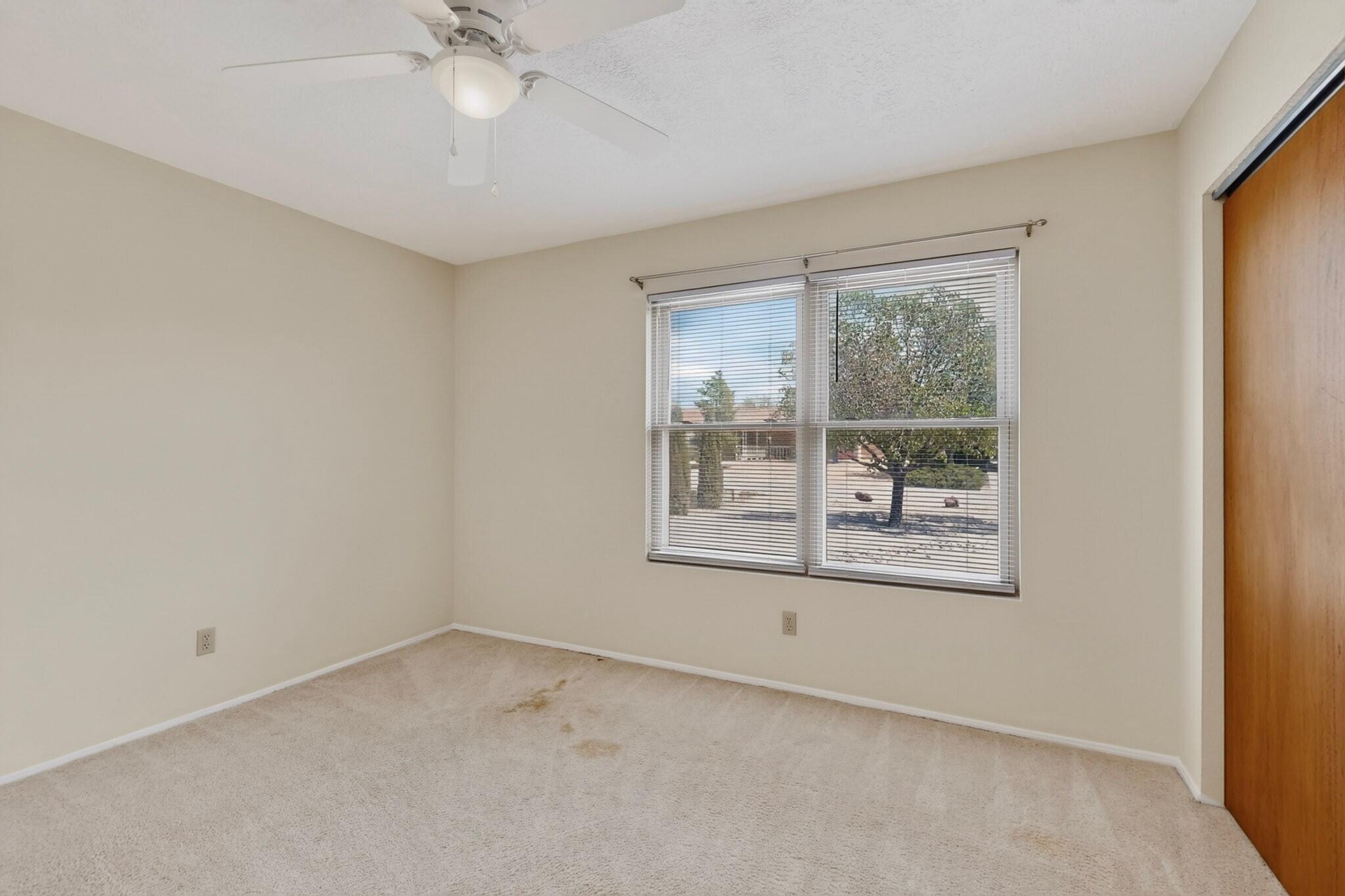 Photo 11 — 6058 Cottontail Road NE