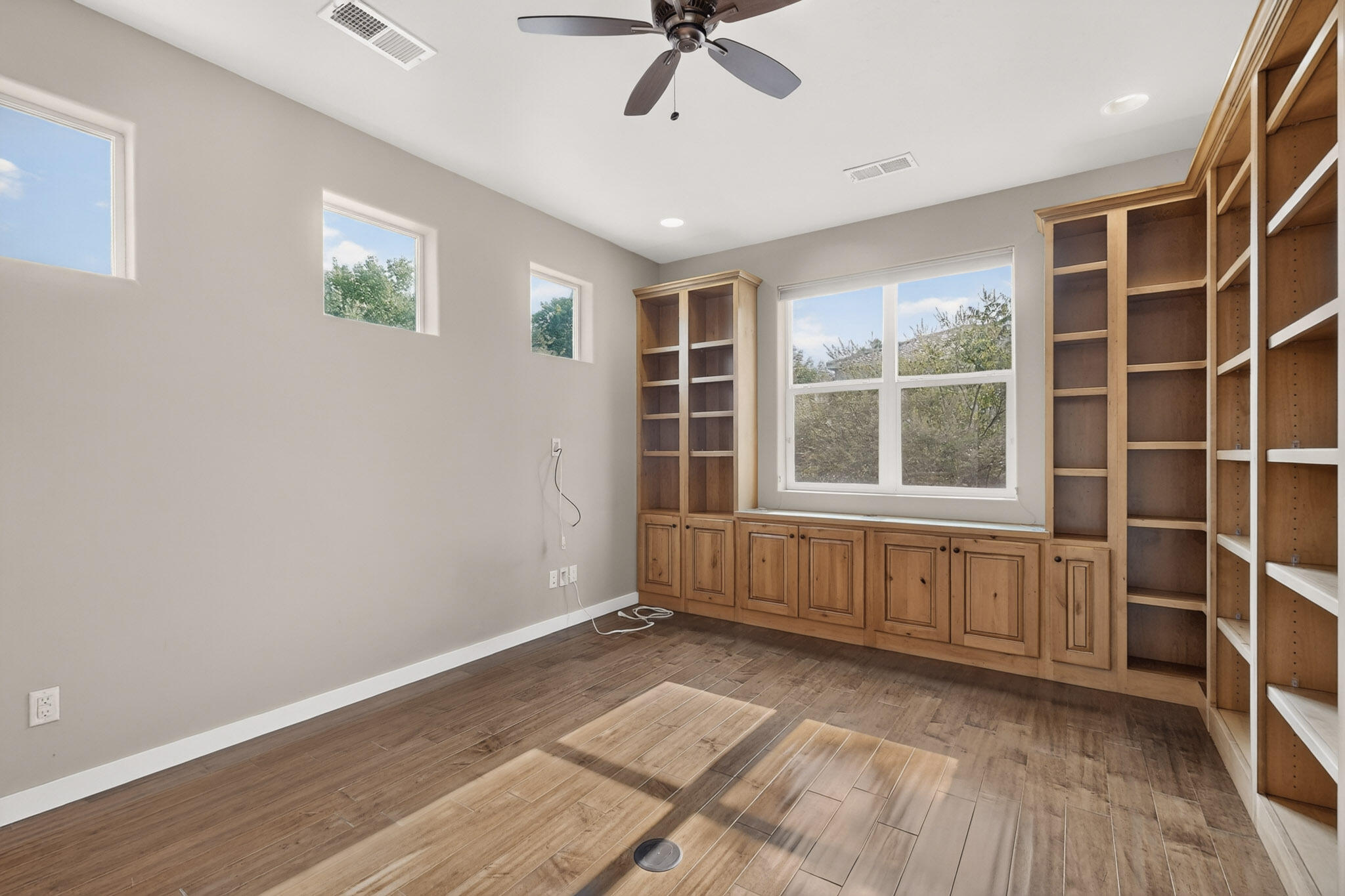 Photo 18 — 632 Bosque Verde Lane NW