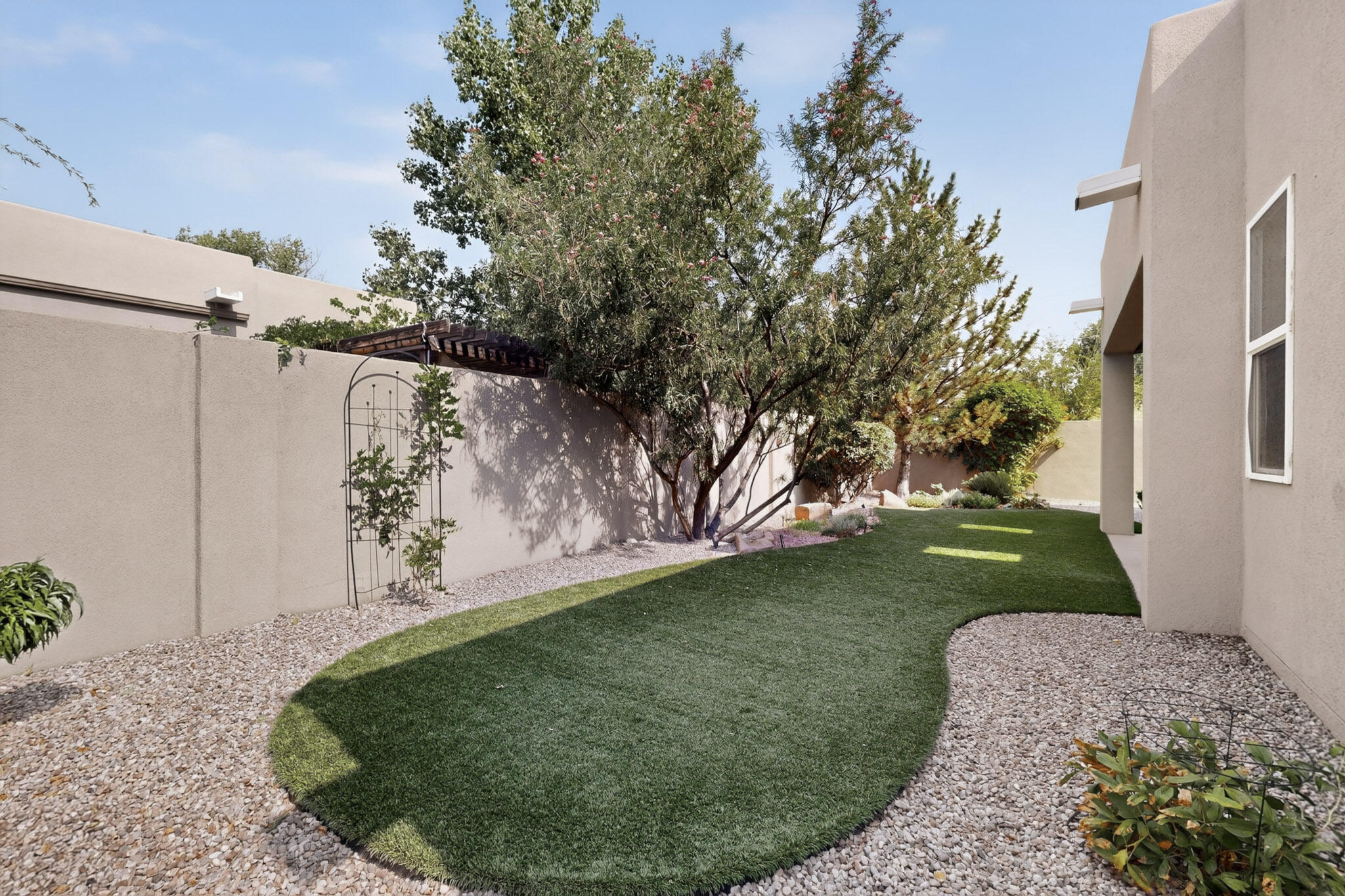 Photo 3 — 632 Bosque Verde Lane NW