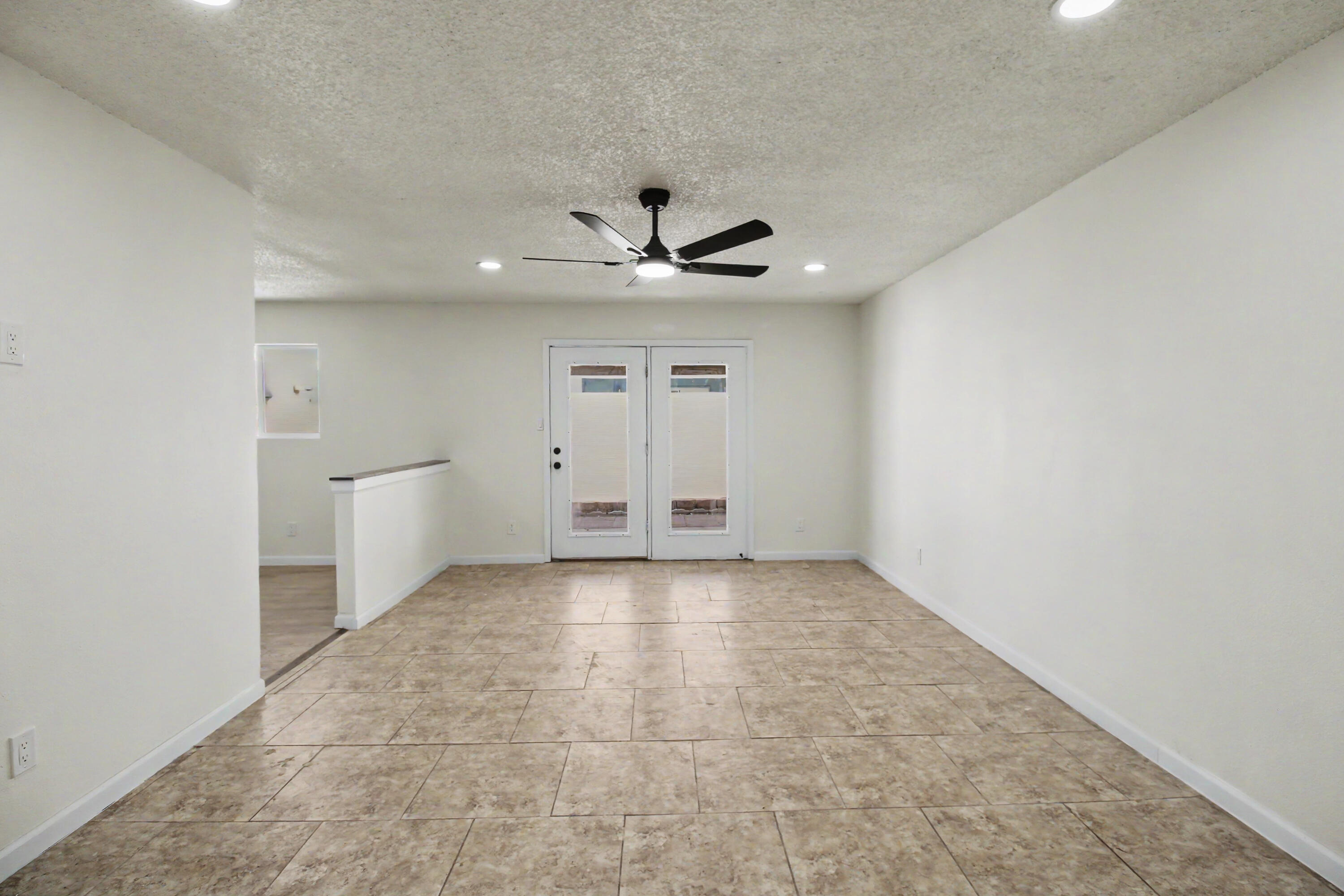 Photo 14 — 6325 Christy Avenue NE