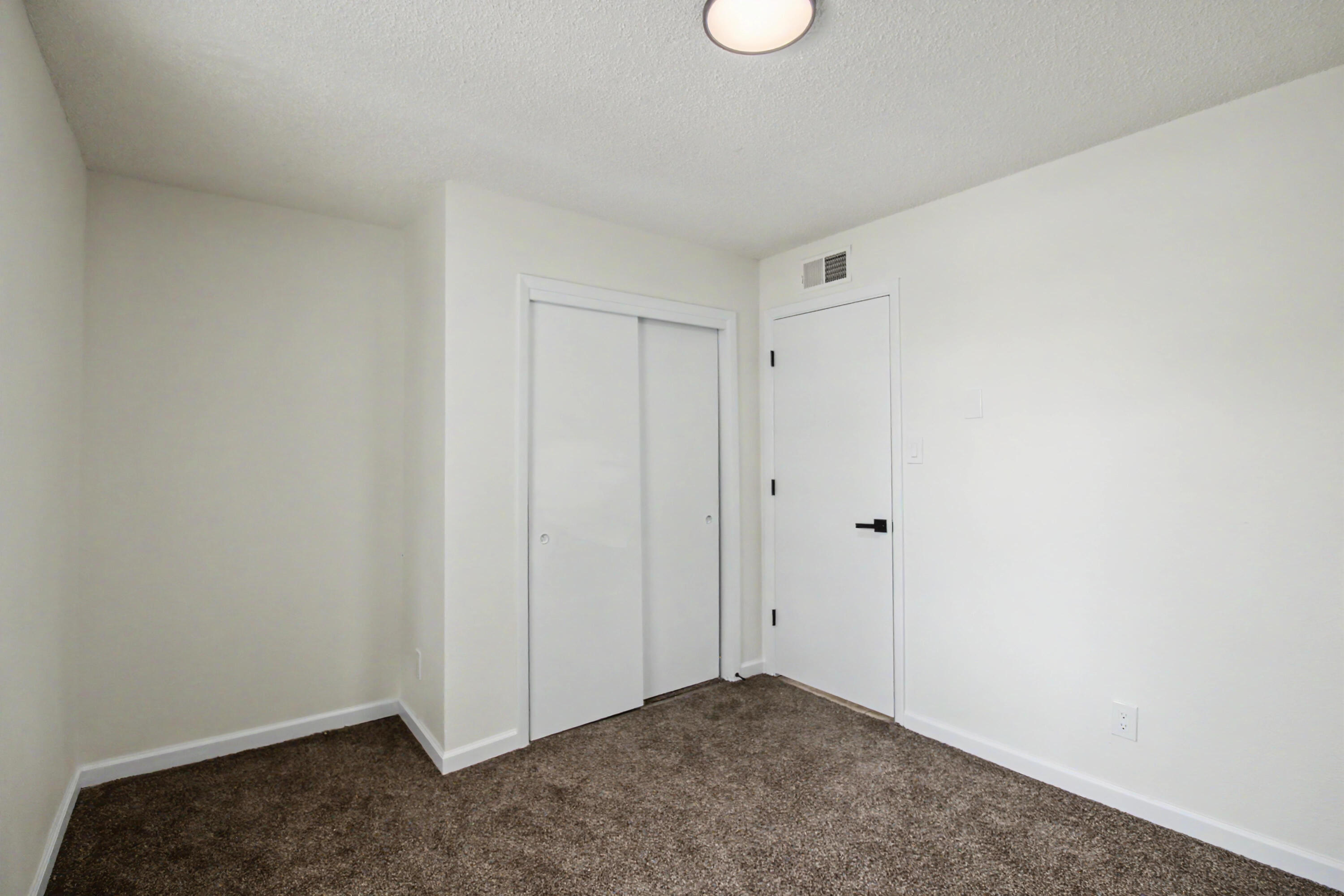 Photo 10 — 6325 Christy Avenue NE
