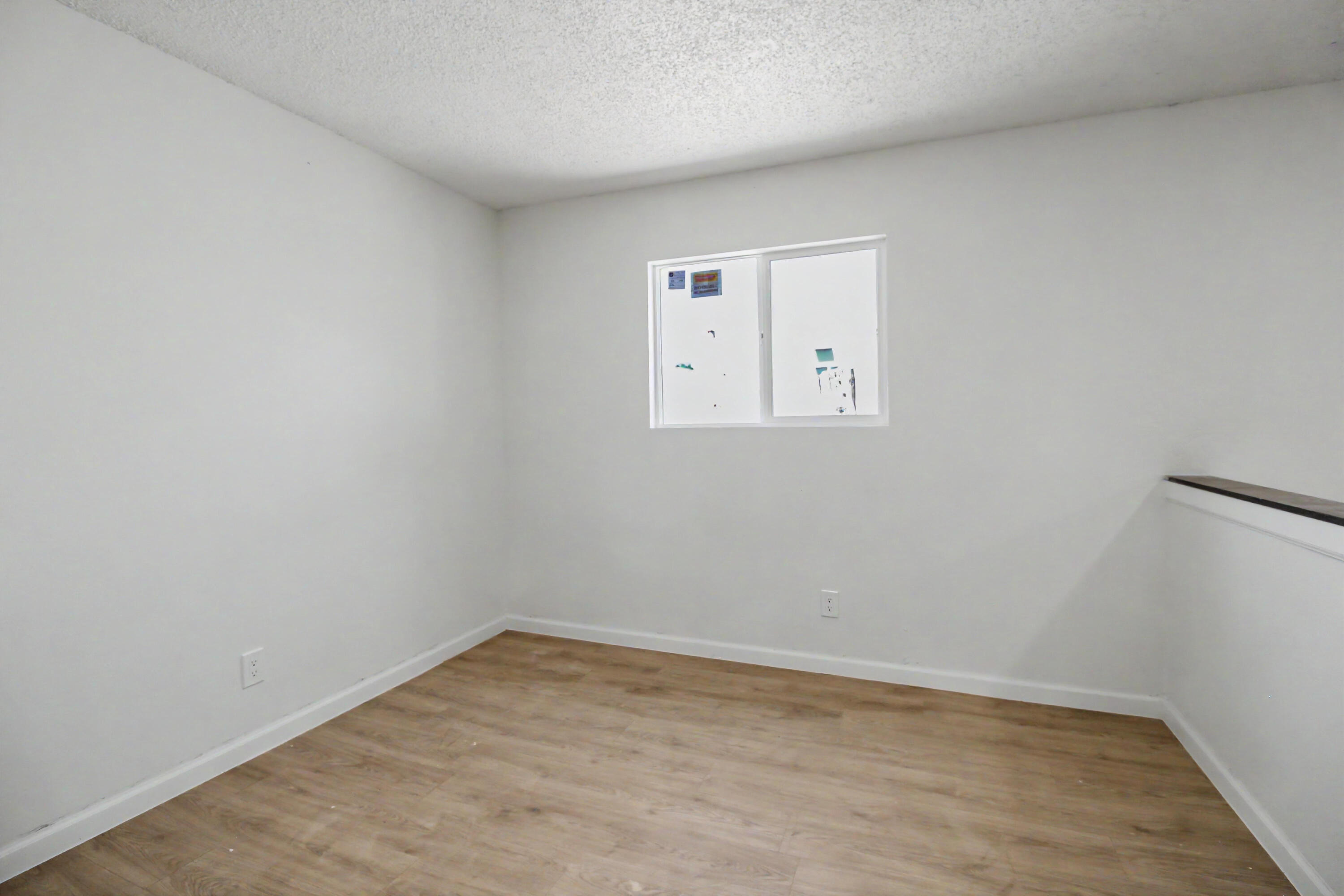 Photo 9 — 6325 Christy Avenue NE
