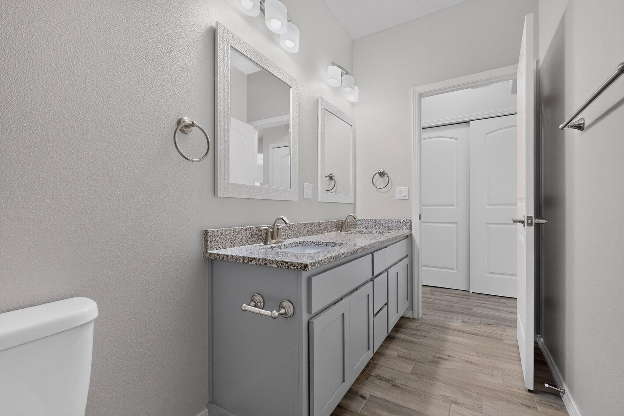 Photo 17 — 2367 Firewheel Avenue SW