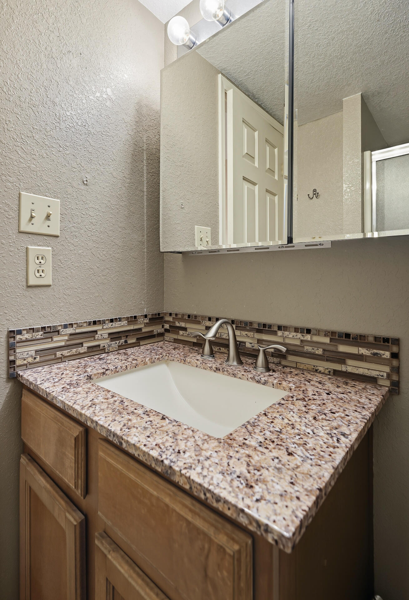 Photo 6 — 3301 Monroe Street NE UNIT J105