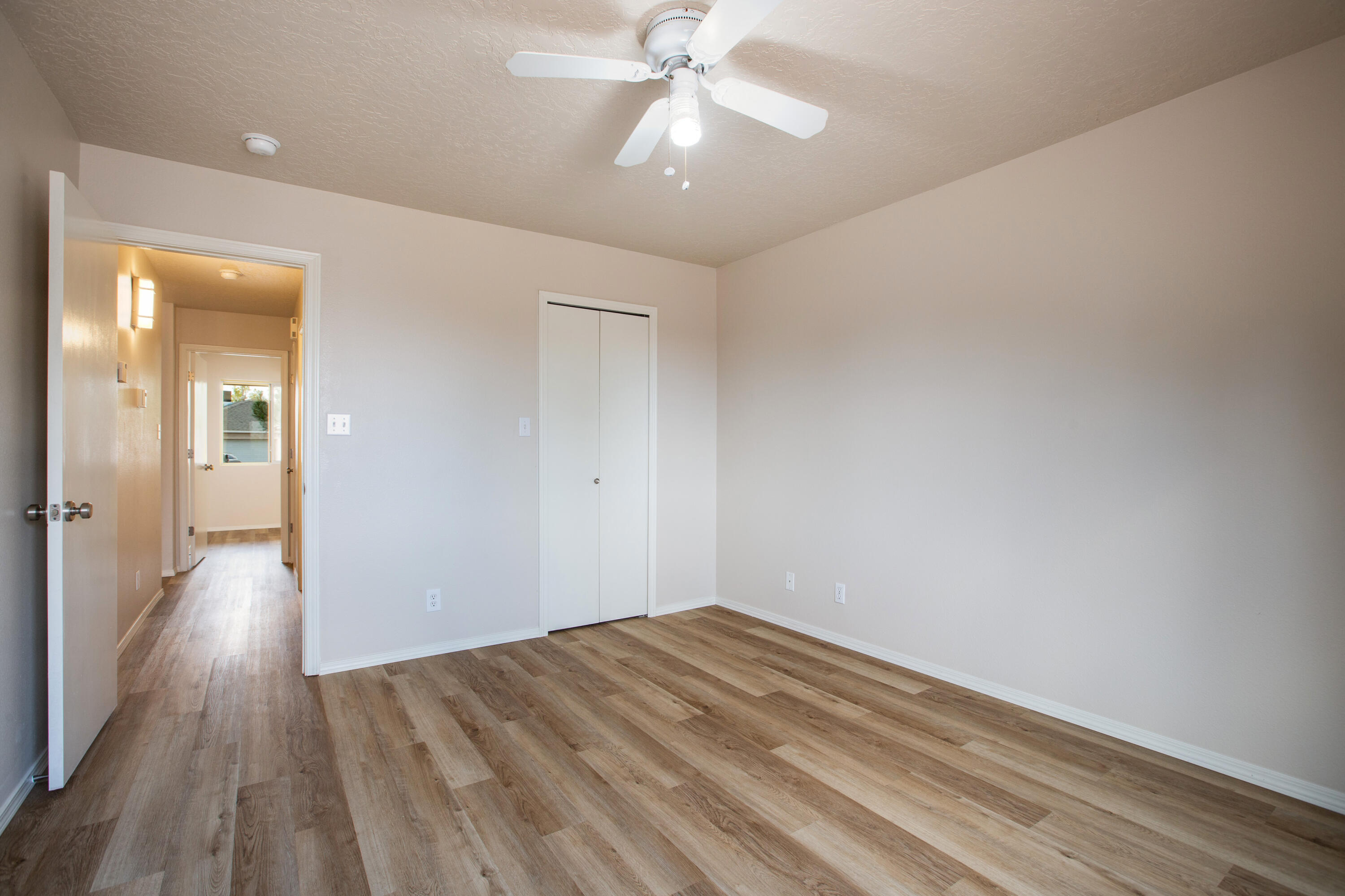 Photo 12 — 516 Medina Meadows Drive NE