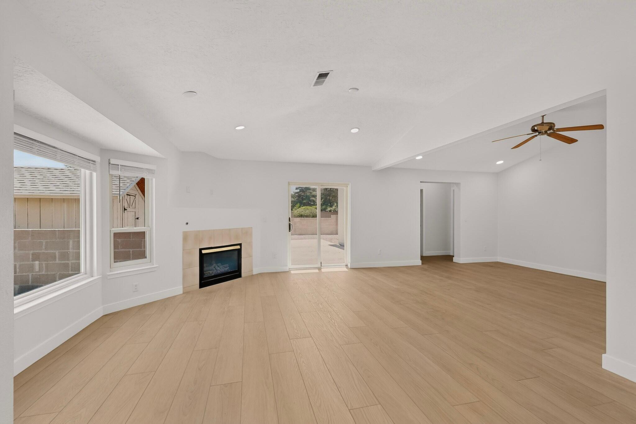 Photo 13 — 7008 Westford Place NW