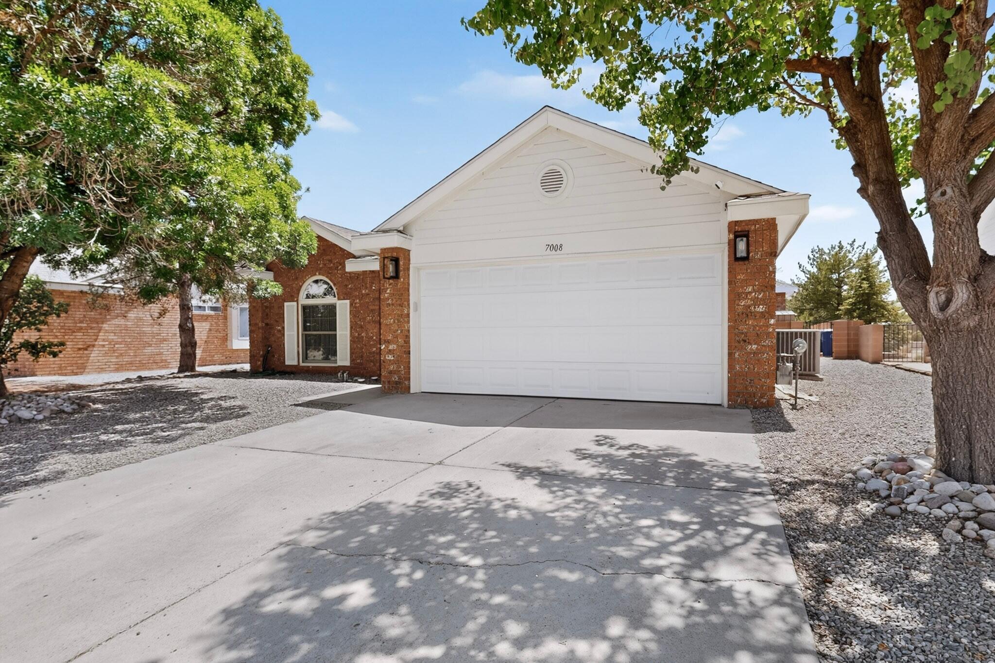 Photo 6 — 7008 Westford Place NW