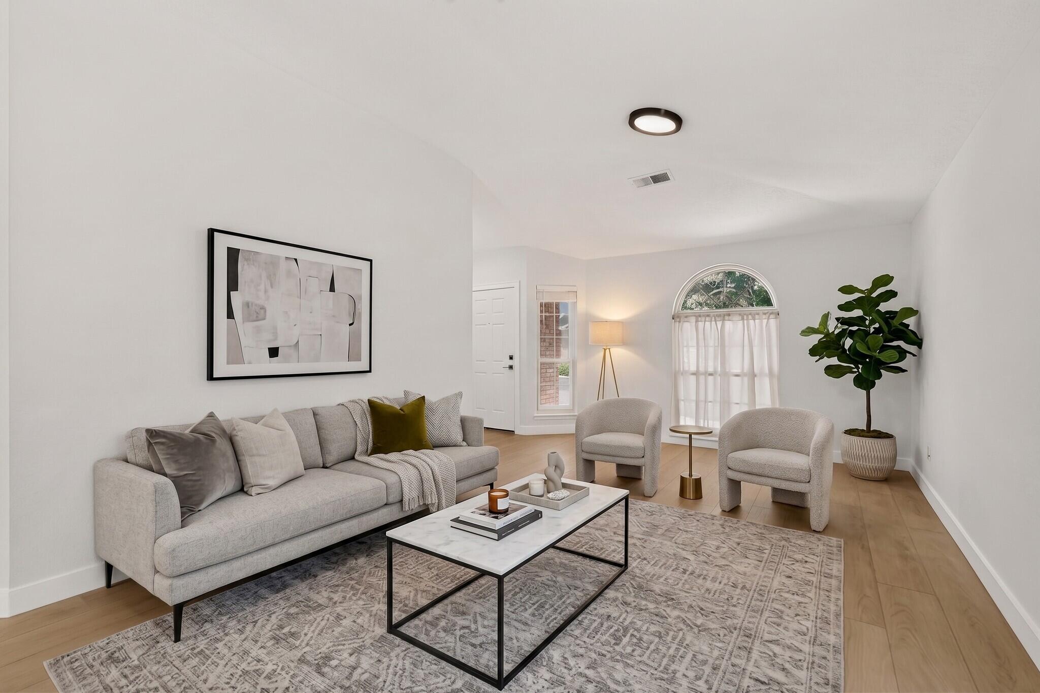 Photo 10 — 7008 Westford Place NW
