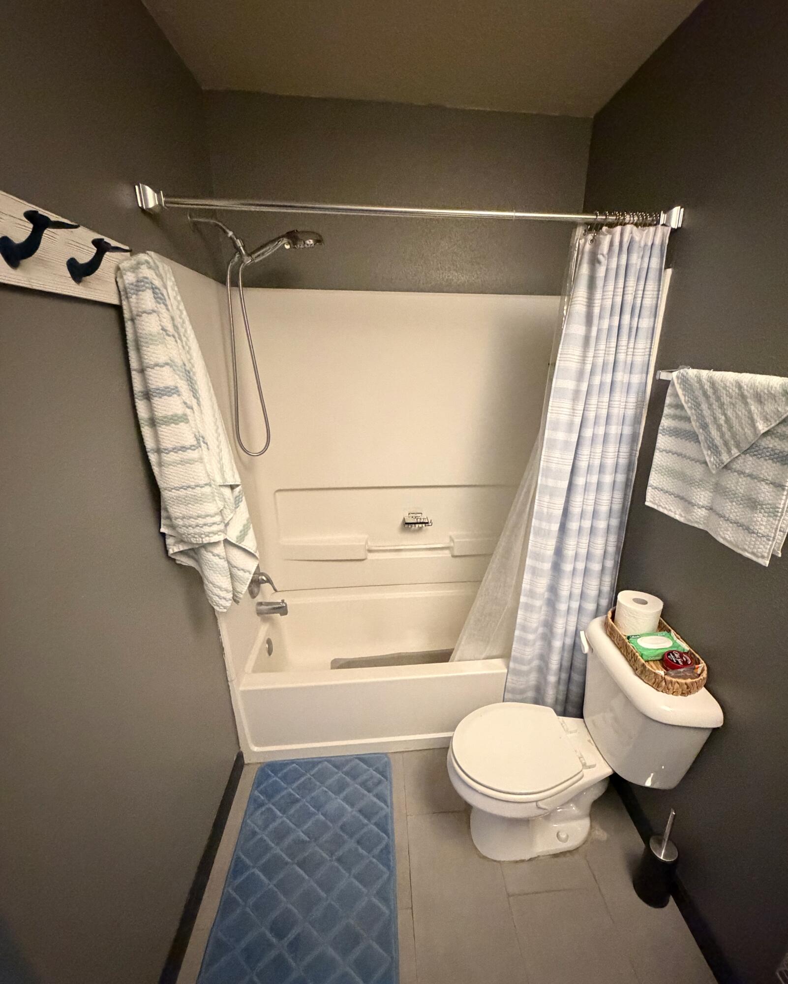 Photo 3 — 6 Habitat Way