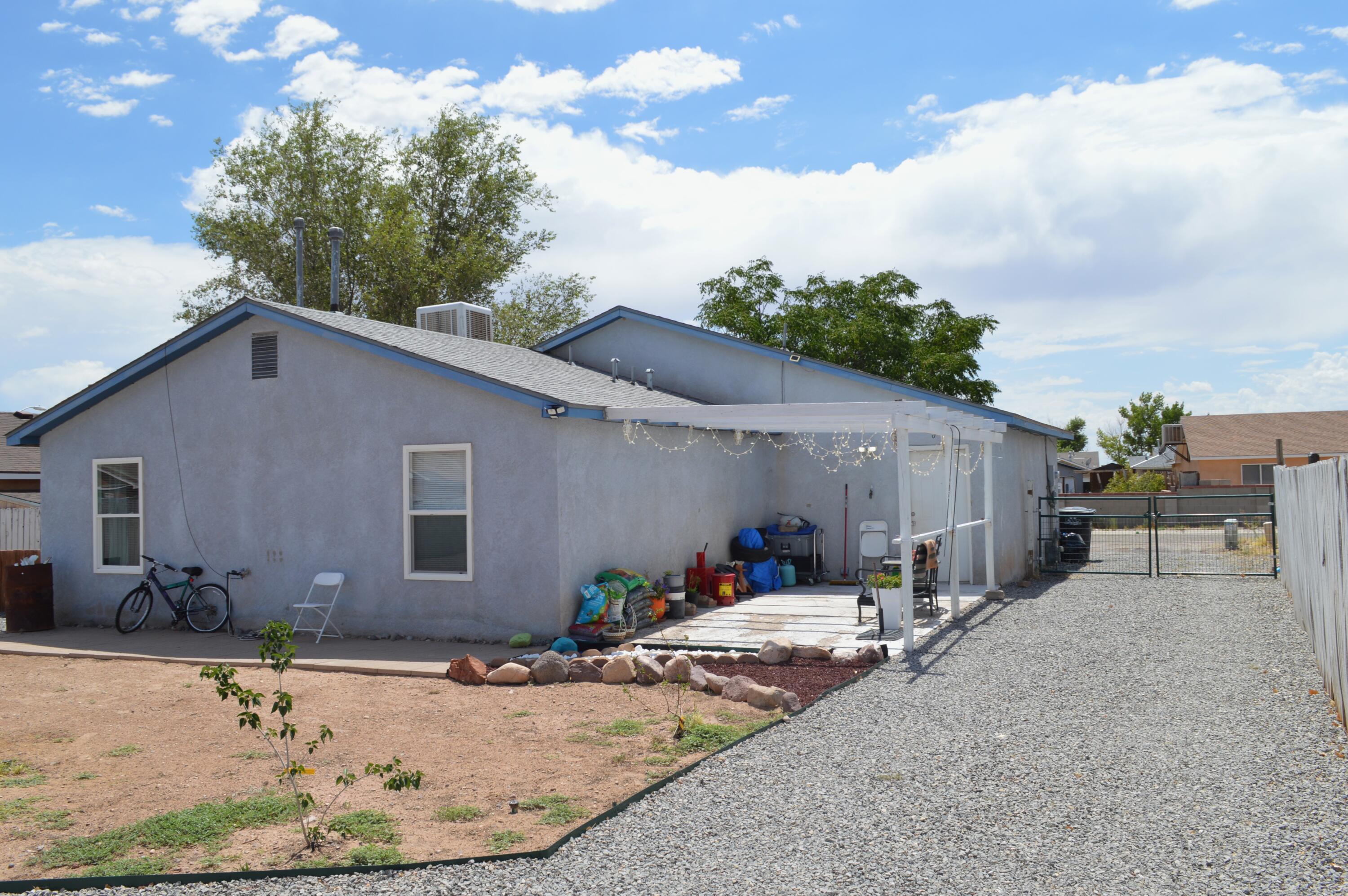 Photo 8 — 6 Habitat Way
