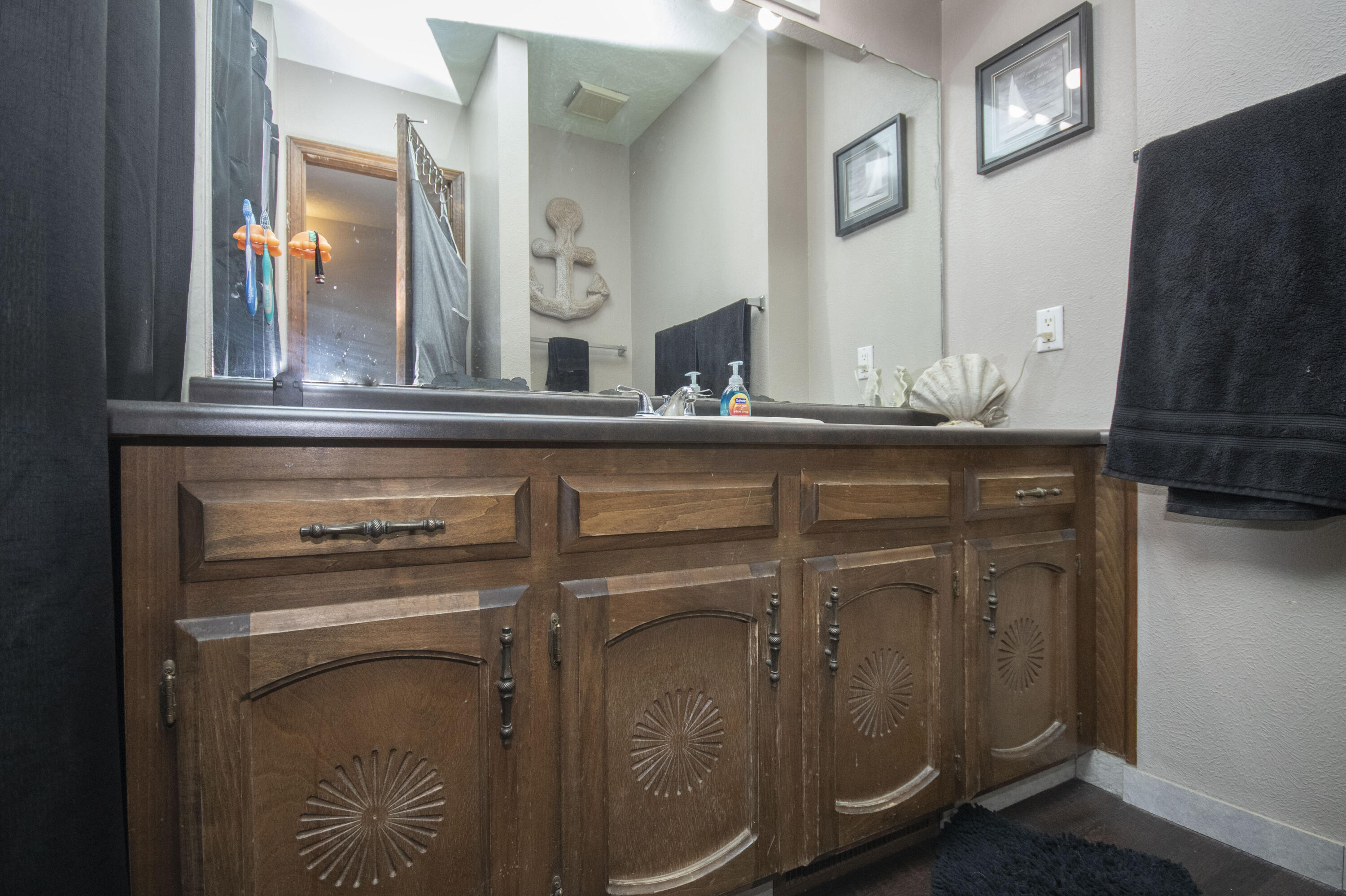 Photo 14 — 12704 Granite Avenue NE
